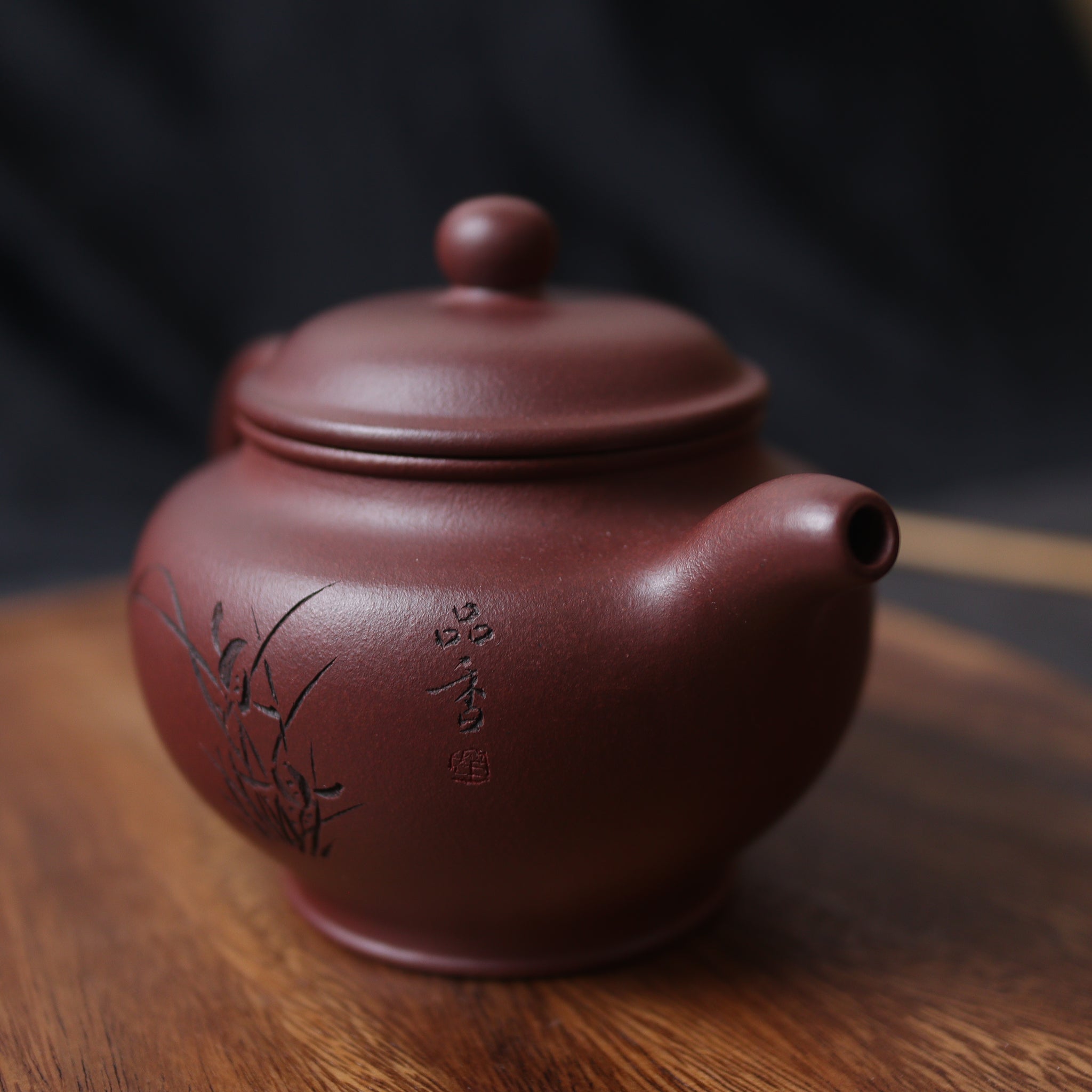 *New Product* [Breaking Only] Fully Handmade Purple Clay Teapot with Engravings and Paintings