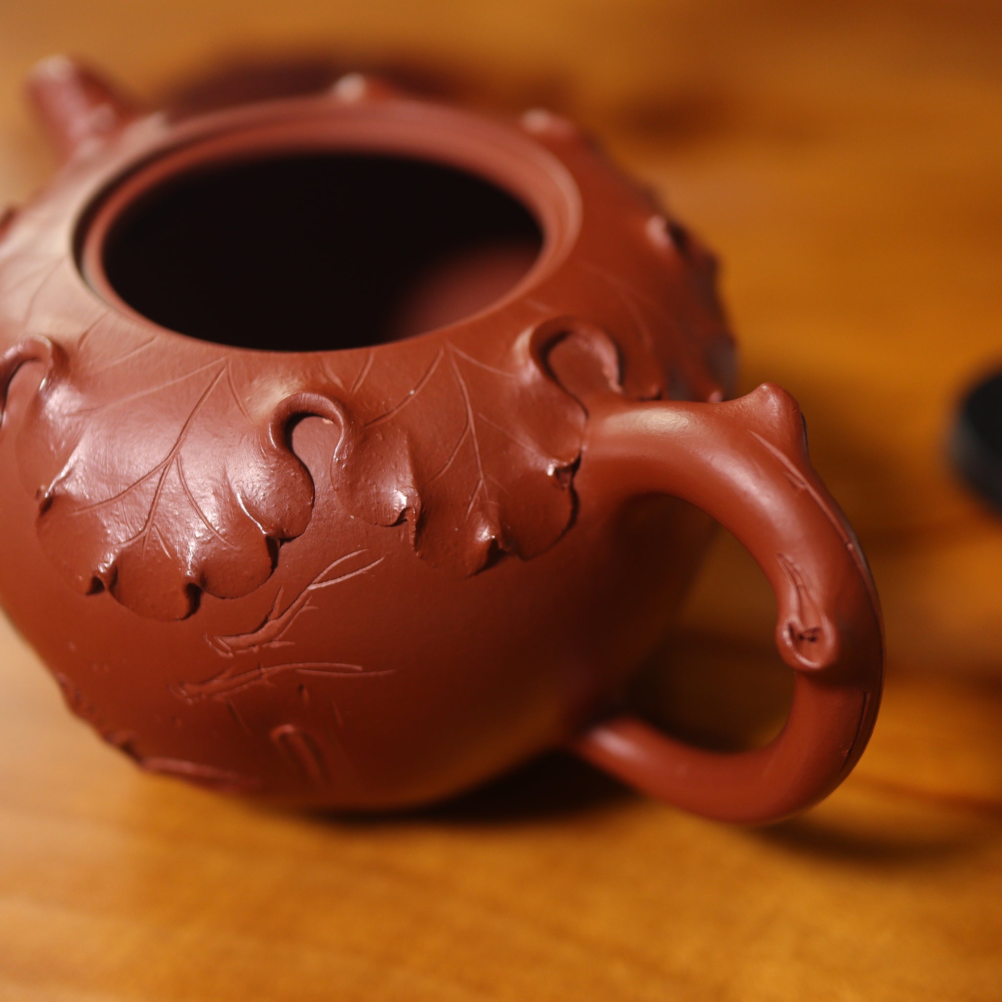 （已售出）*新品*【清蓮】原礦大紅袍貼花雕刻字畫紫砂茶壺