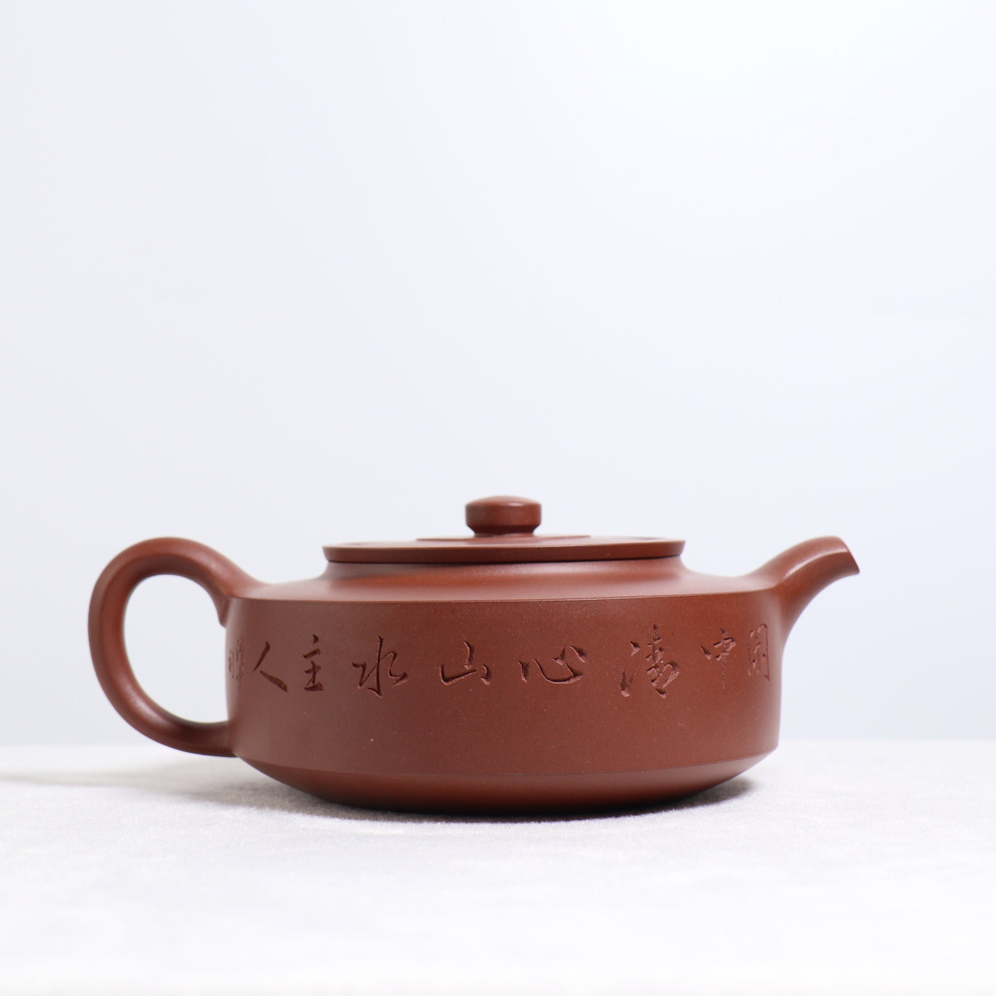 (Sold) *Autumn Reward｜Buy one get three free* [Zhou Pan Teapot] Original ore clear cement carved purple sand teapot