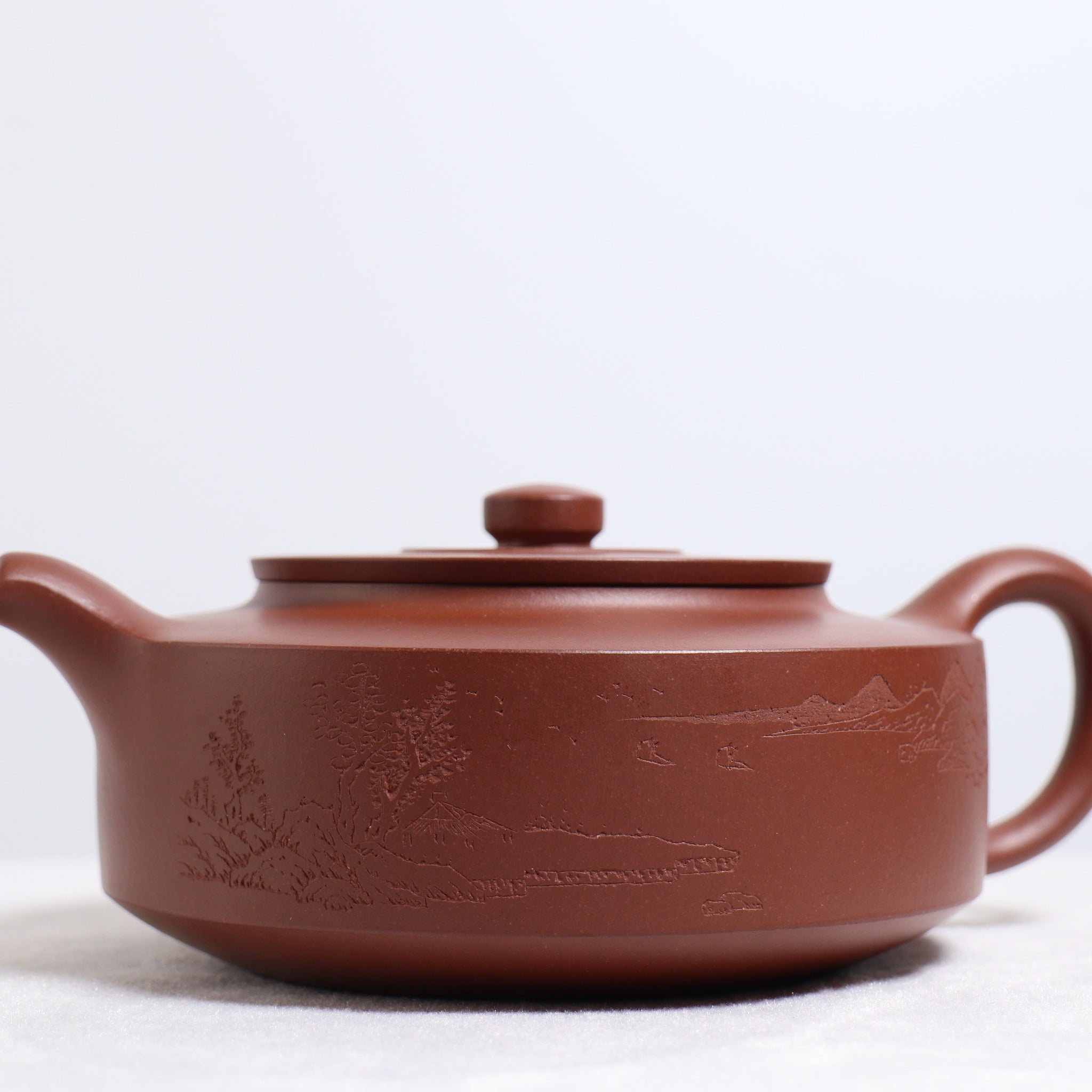 (Sold) *Autumn Reward｜Buy one get three free* [Zhou Pan Teapot] Original ore clear cement carved purple sand teapot