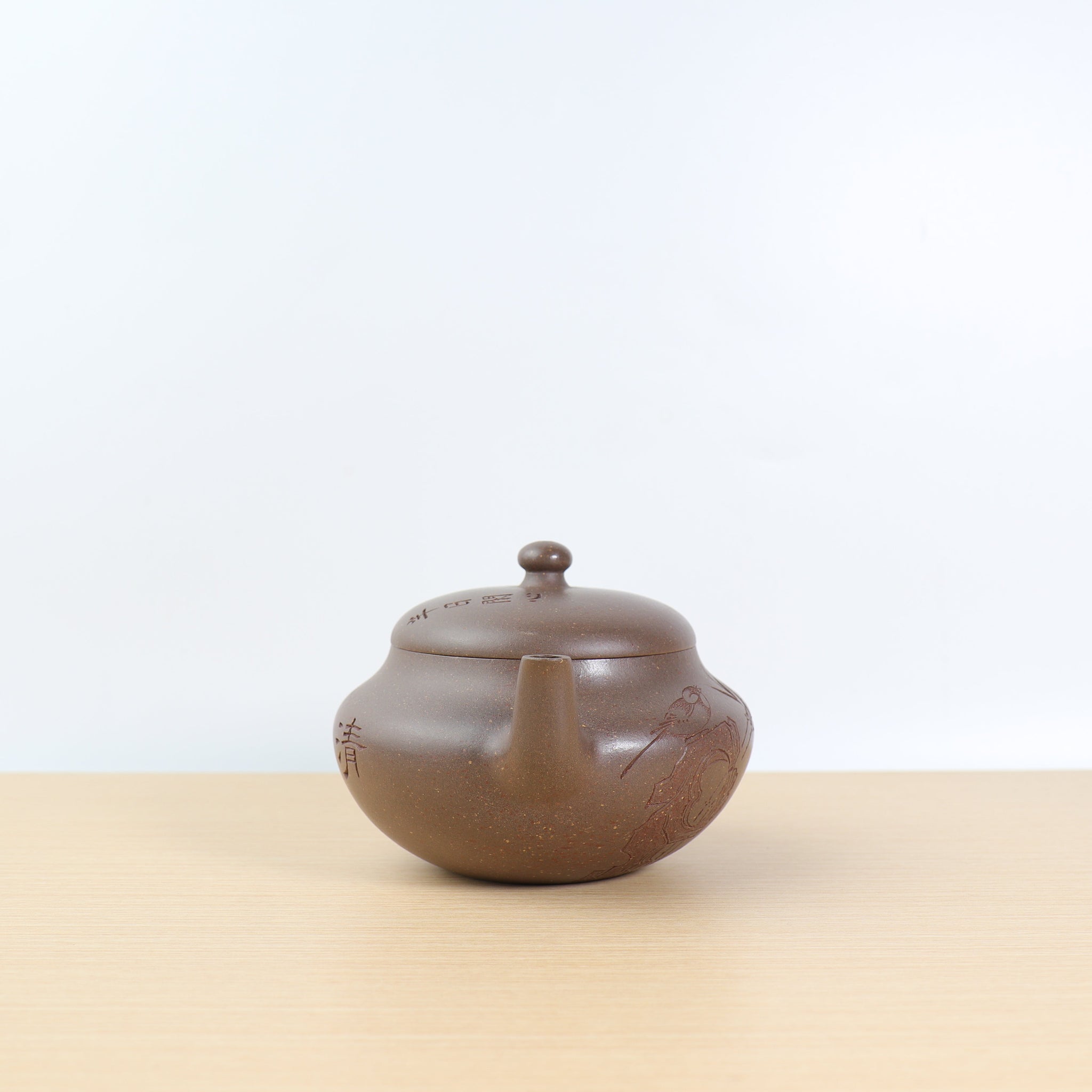 *Autumn reward｜Buy one get three free* [Half-day leisure] Fully handmade purple clay teapot carved from raw ore clay