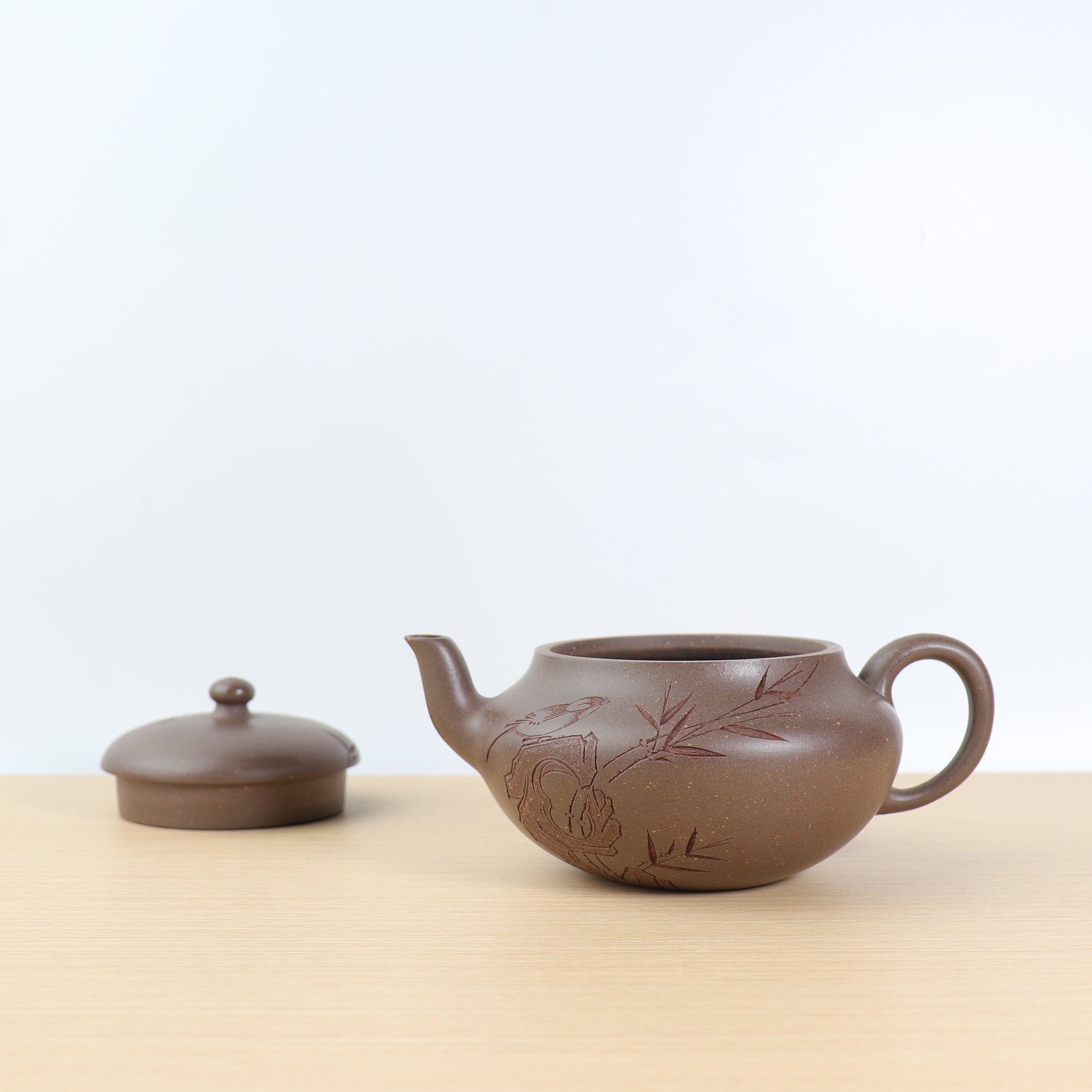 *Autumn reward｜Buy one get three free* [Half-day leisure] Fully handmade purple clay teapot carved from raw ore clay