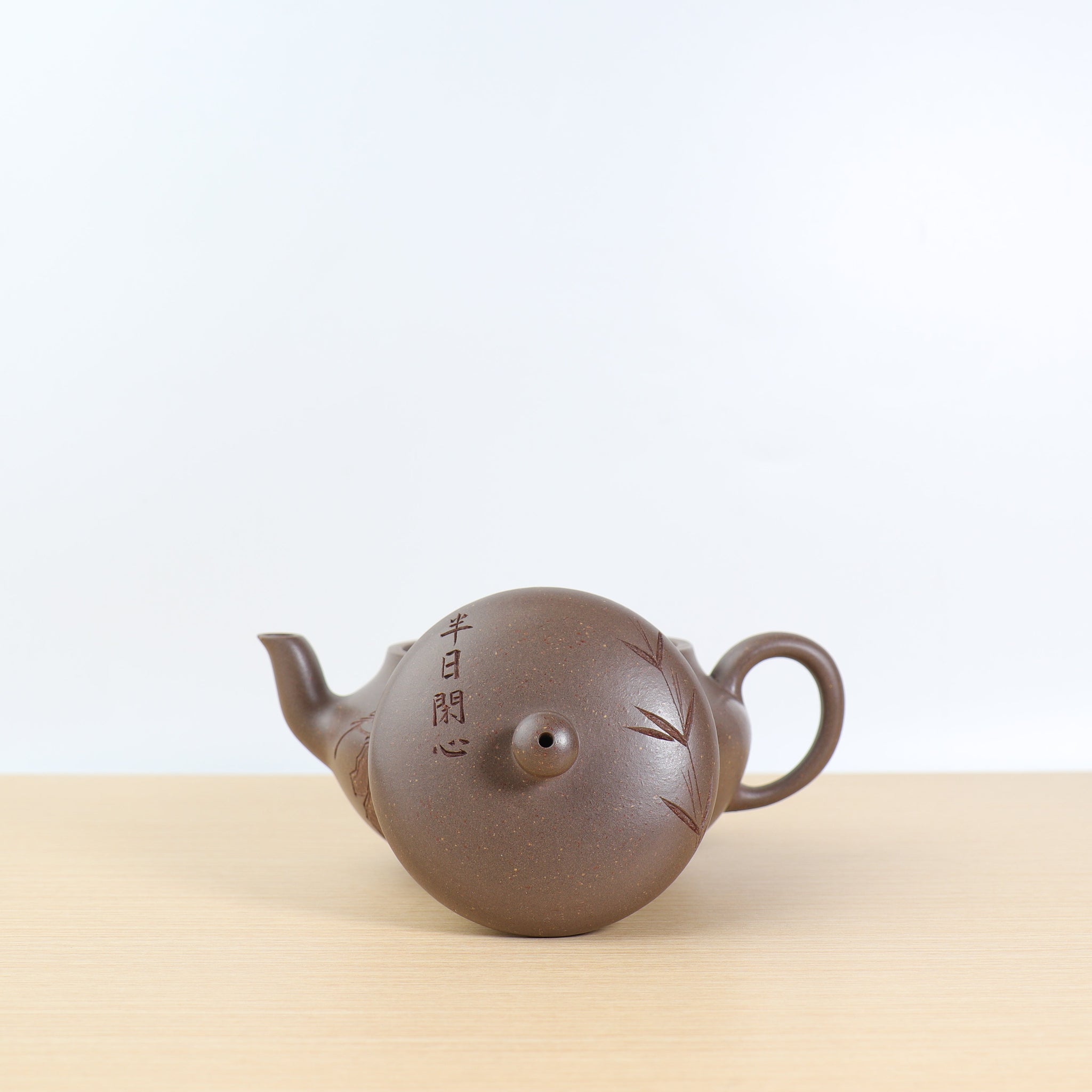 *Autumn reward｜Buy one get three free* [Half-day leisure] Fully handmade purple clay teapot carved from raw ore clay