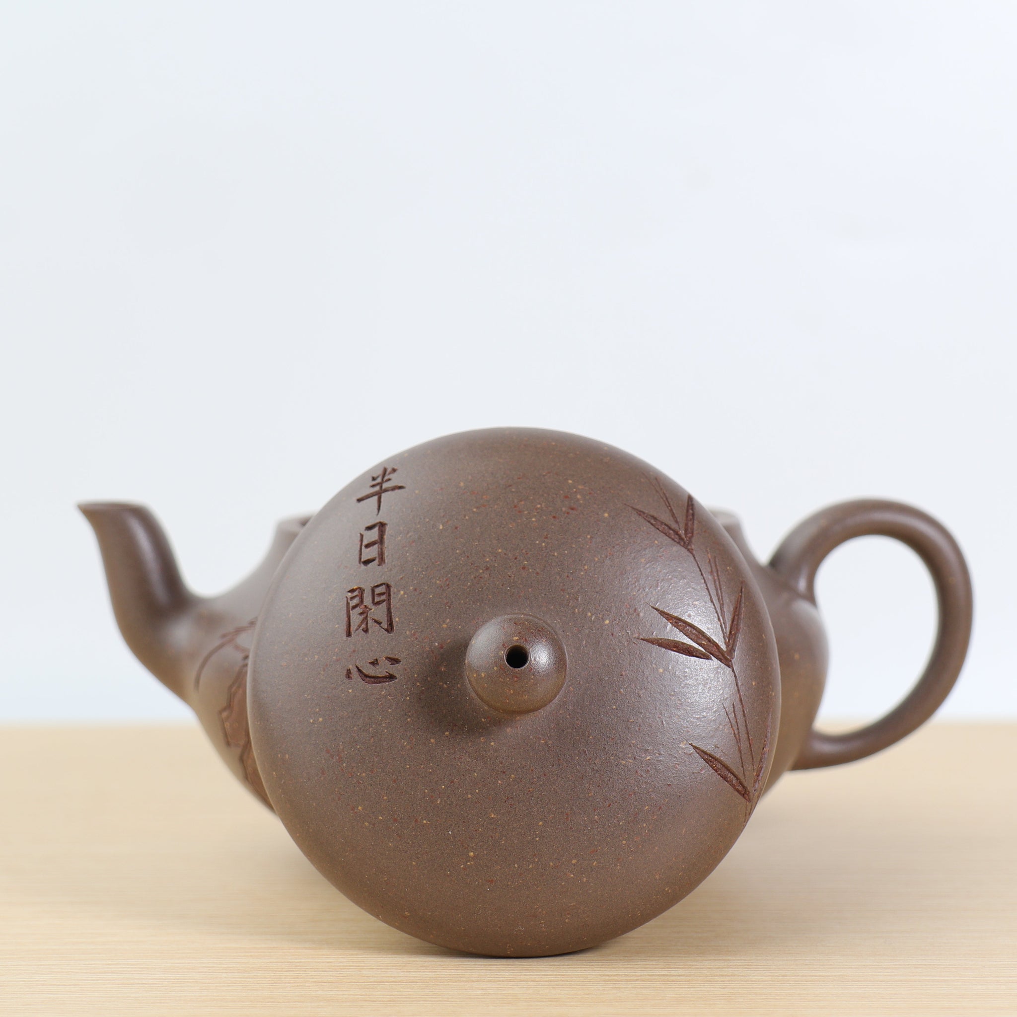 *Autumn reward｜Buy one get three free* [Half-day leisure] Fully handmade purple clay teapot carved from raw ore clay