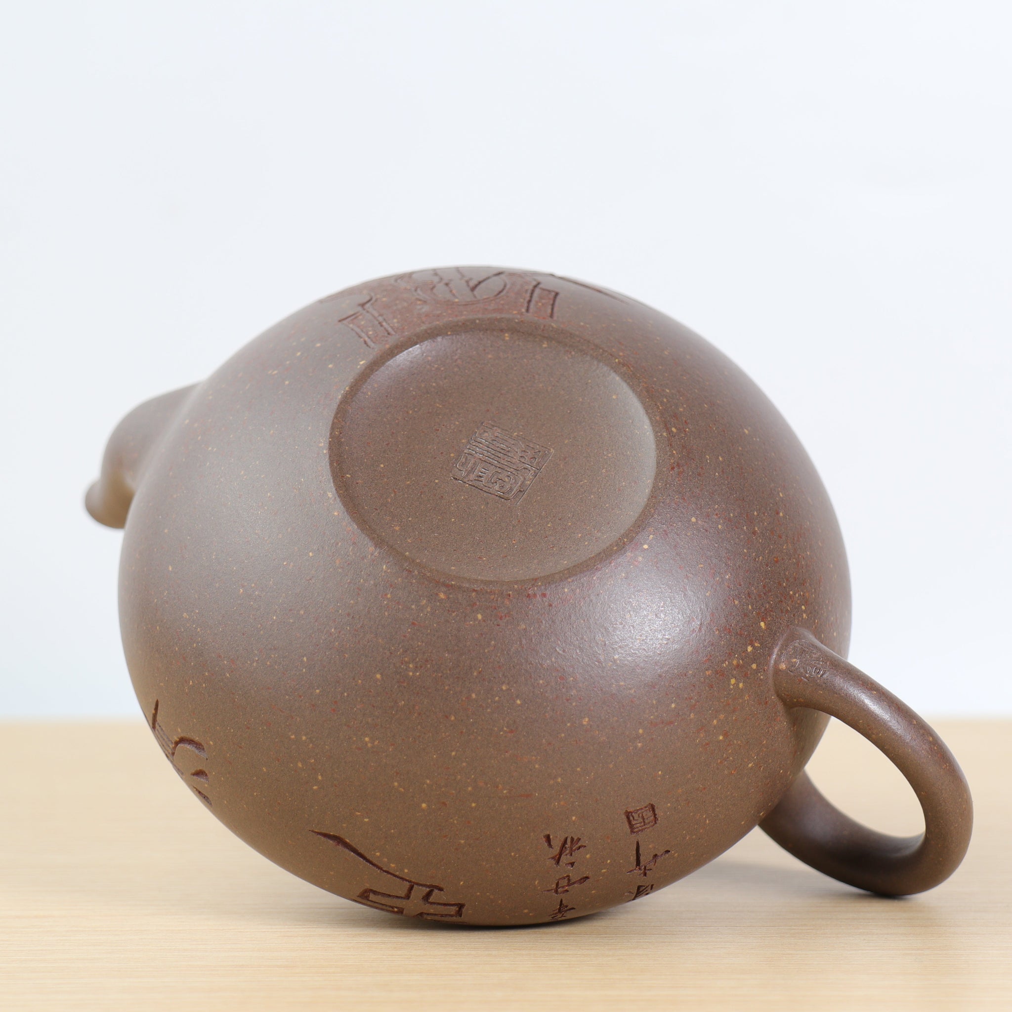 *Autumn reward｜Buy one get three free* [Half-day leisure] Fully handmade purple clay teapot carved from raw ore clay