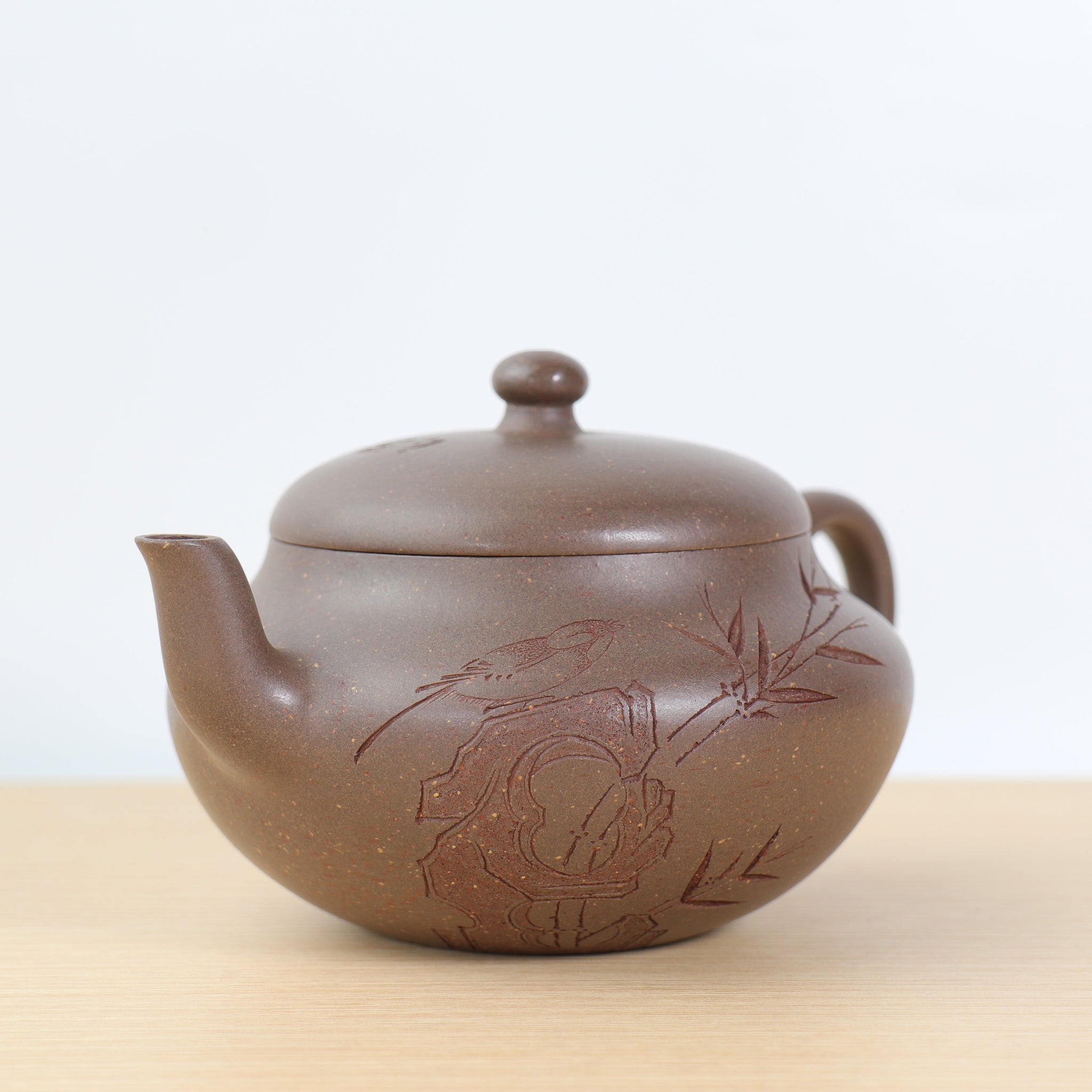 *Autumn reward｜Buy one get three free* [Half-day leisure] Fully handmade purple clay teapot carved from raw ore clay