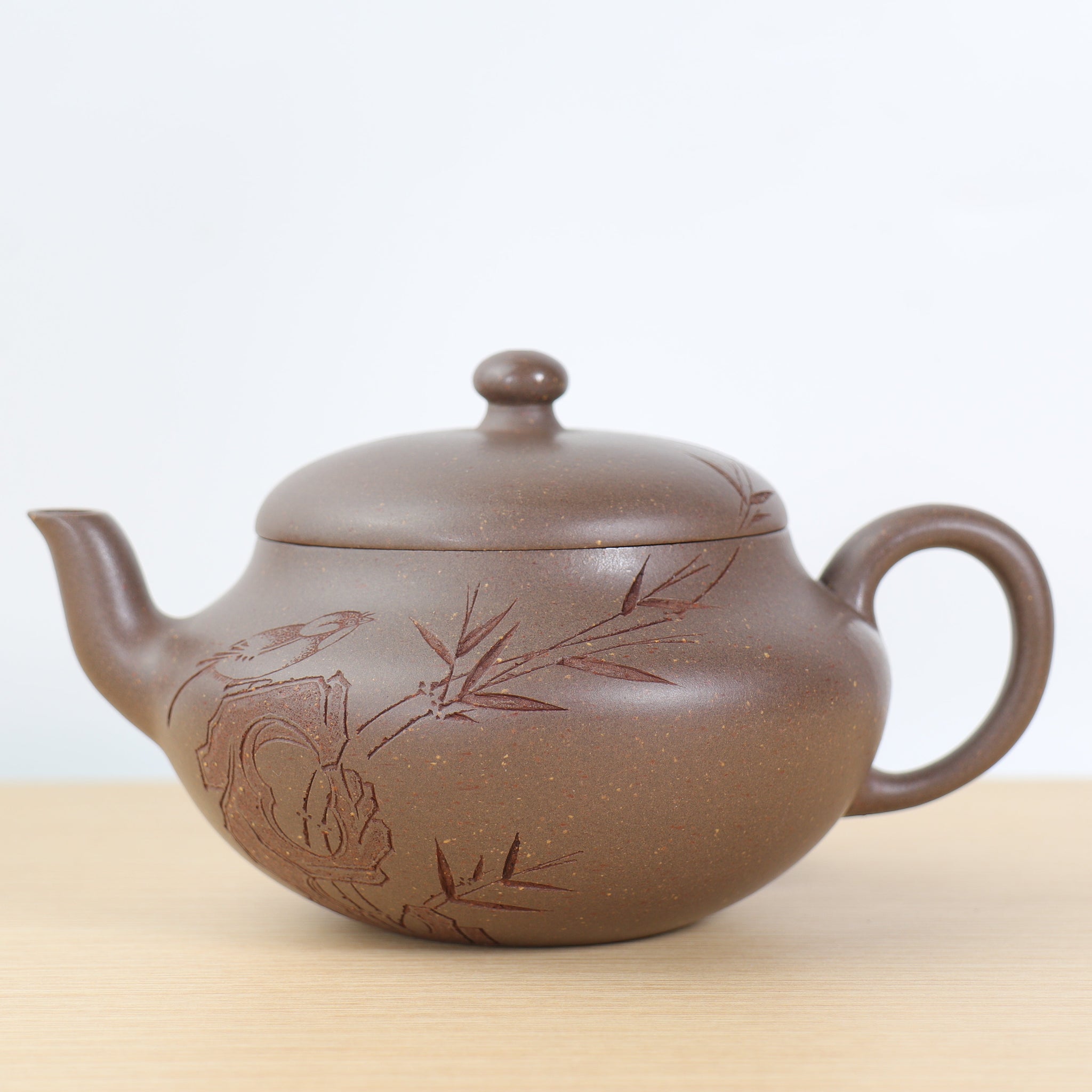 *Autumn reward｜Buy one get three free* [Half-day leisure] Fully handmade purple clay teapot carved from raw ore clay