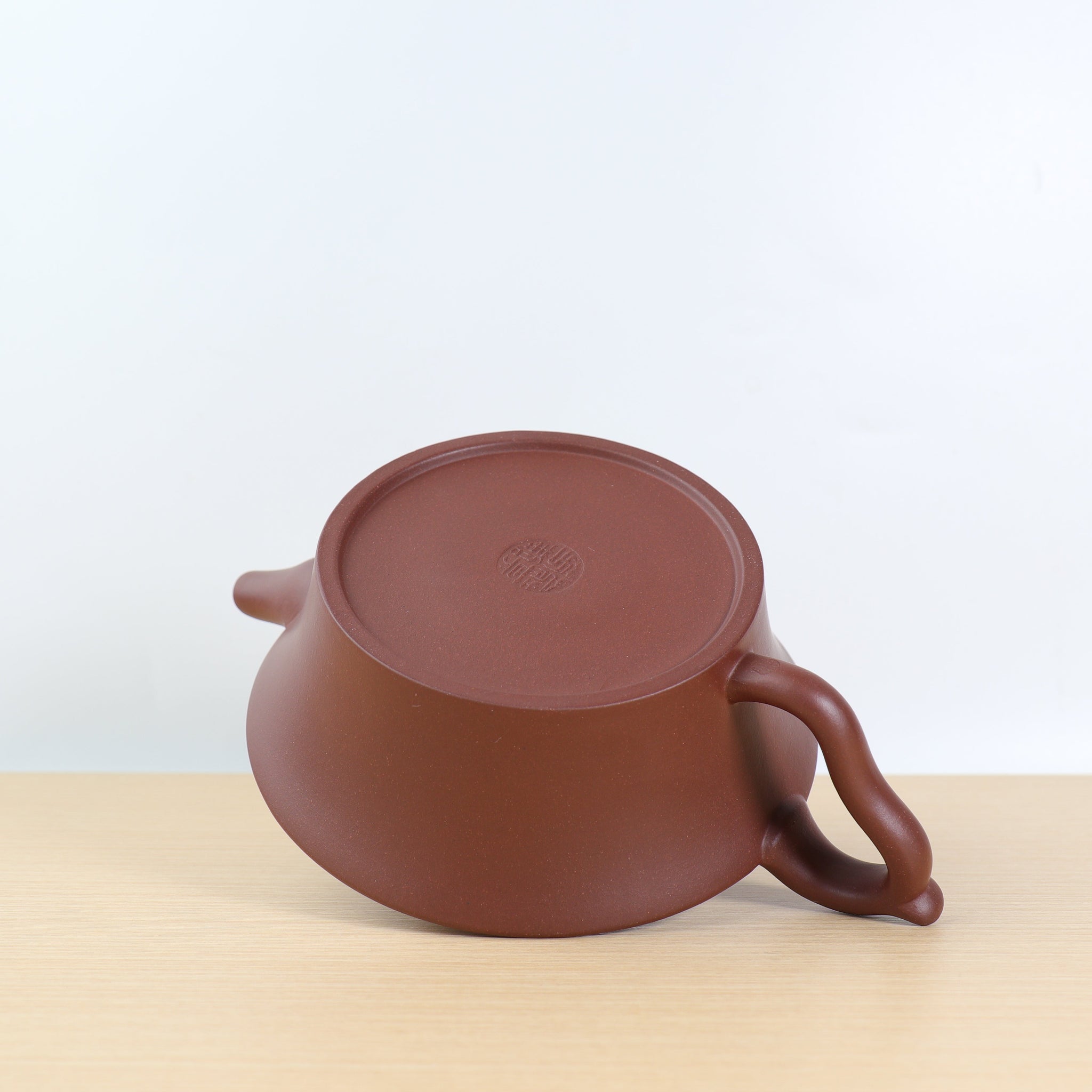 *Autumn Reward｜Buy one get five free* [Dragon Heads Up] Purple Clay Teapot with Green Calligraphy on the Bottom 