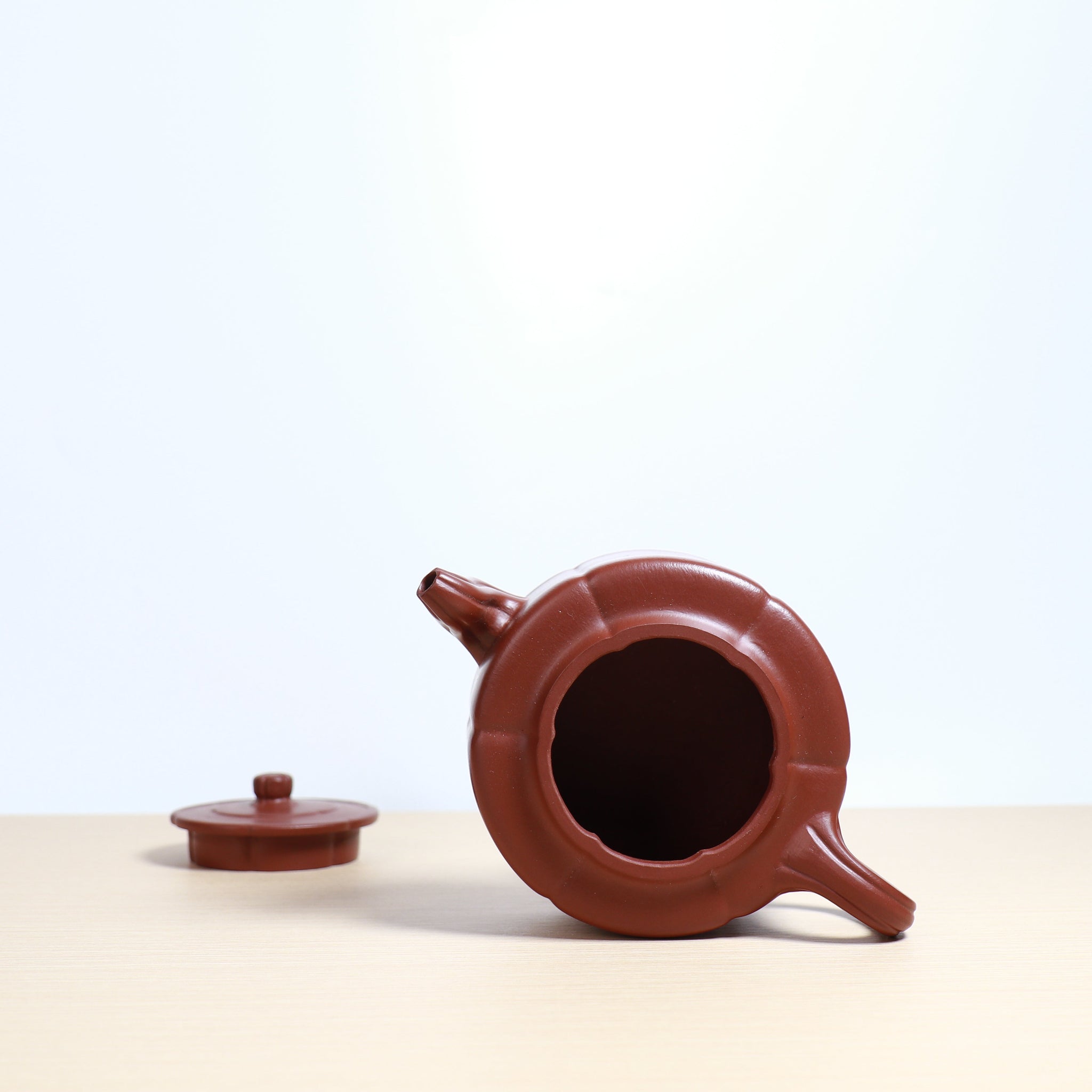 *Autumn Shopping｜Buy one and get three free* [Plum Blossom Weekly Plate] Raw Mineral Crimson Clay and Purple Clay Teapot