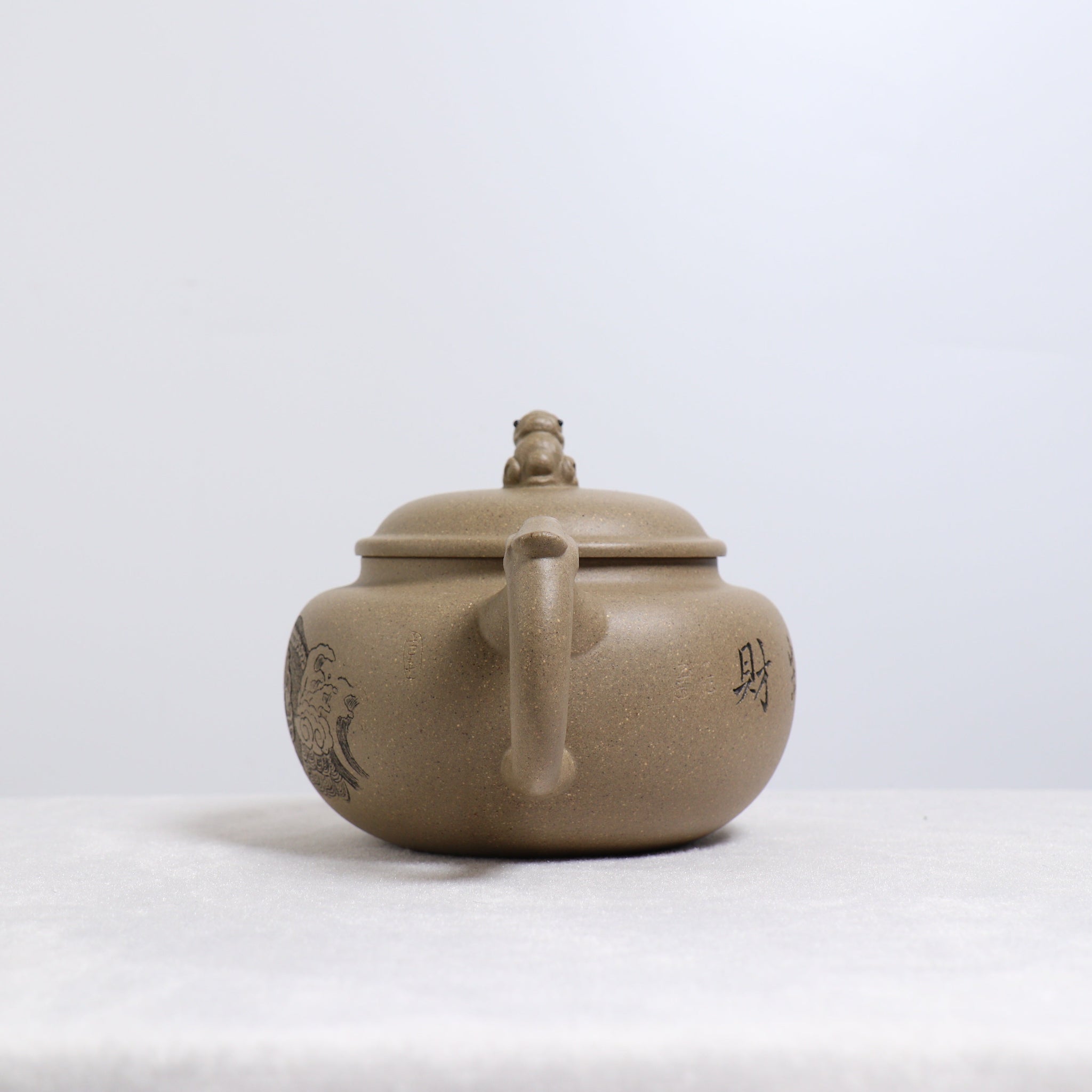 *Autumn Reward｜Buy one get three free* [Auspicious Beast] Purple clay teapot carved with green and gray sections