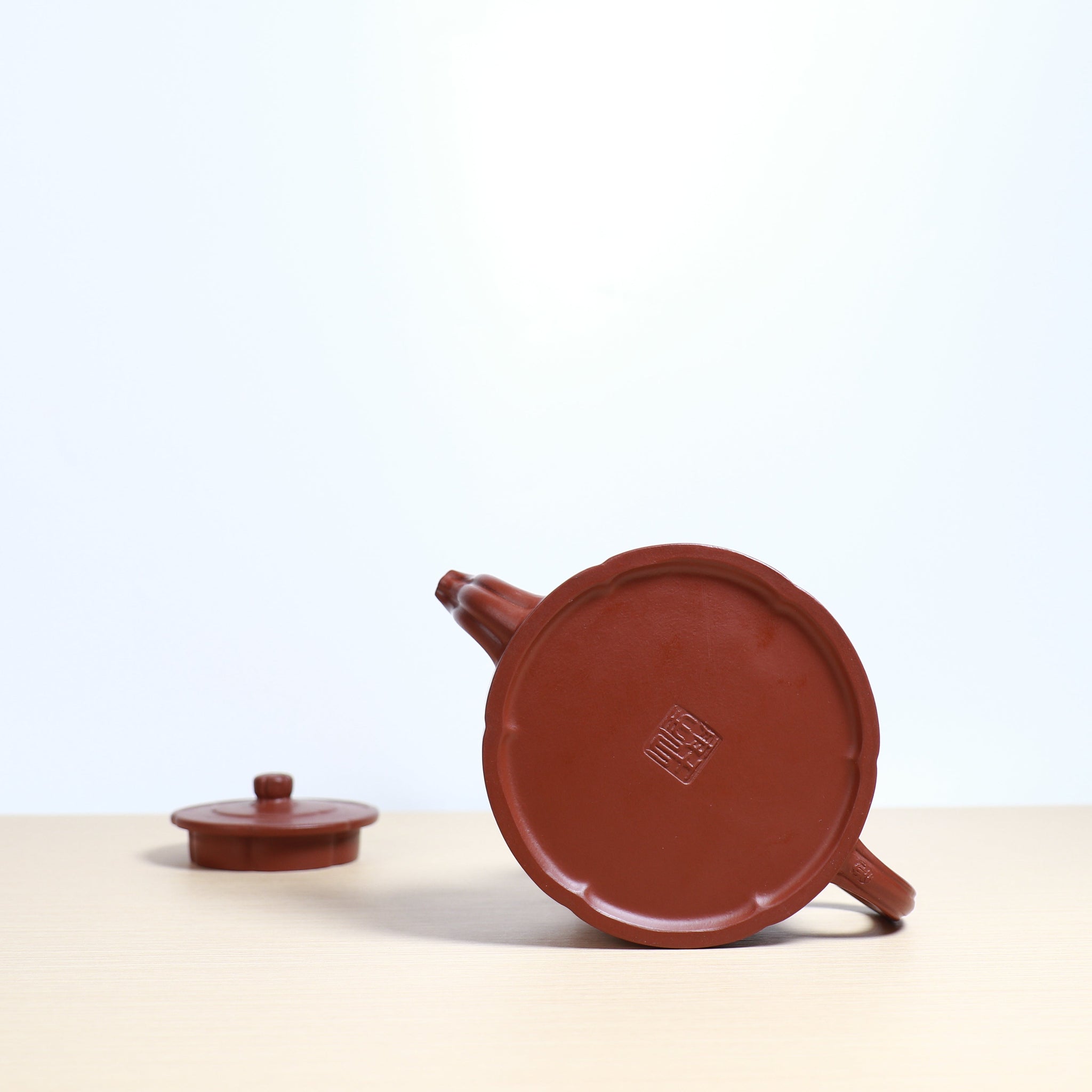 *Autumn Shopping｜Buy one and get three free* [Plum Blossom Weekly Plate] Raw Mineral Crimson Clay and Purple Clay Teapot