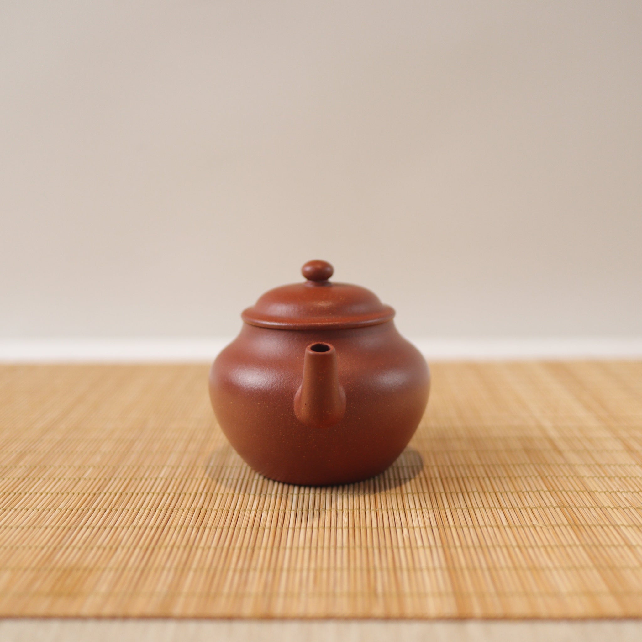 *Autumn Reward｜Buy one get five free* [Pear Shape] Downhill Clay Purple Clay Teapot 