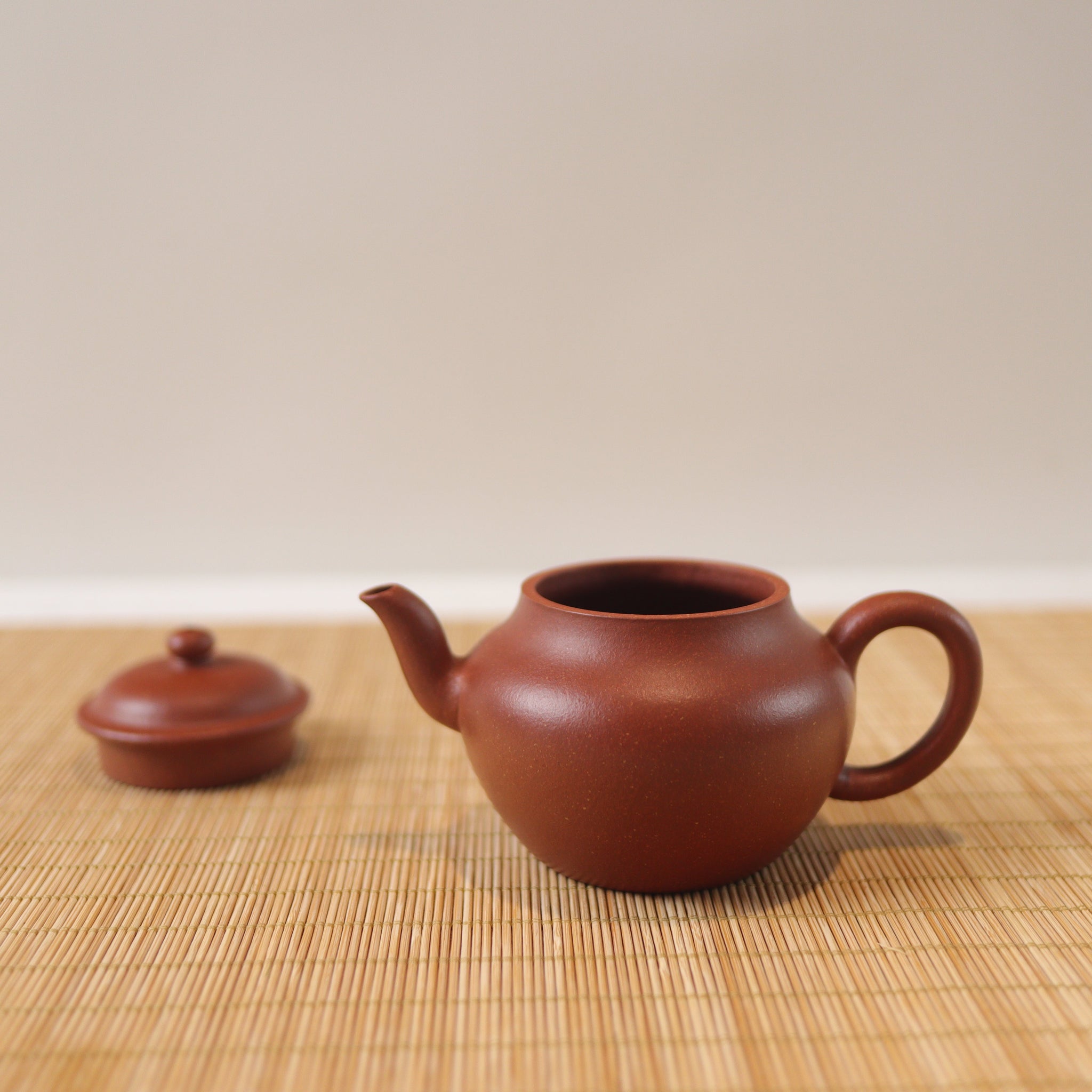 *Autumn Reward｜Buy one get five free* [Pear Shape] Downhill Clay Purple Clay Teapot 