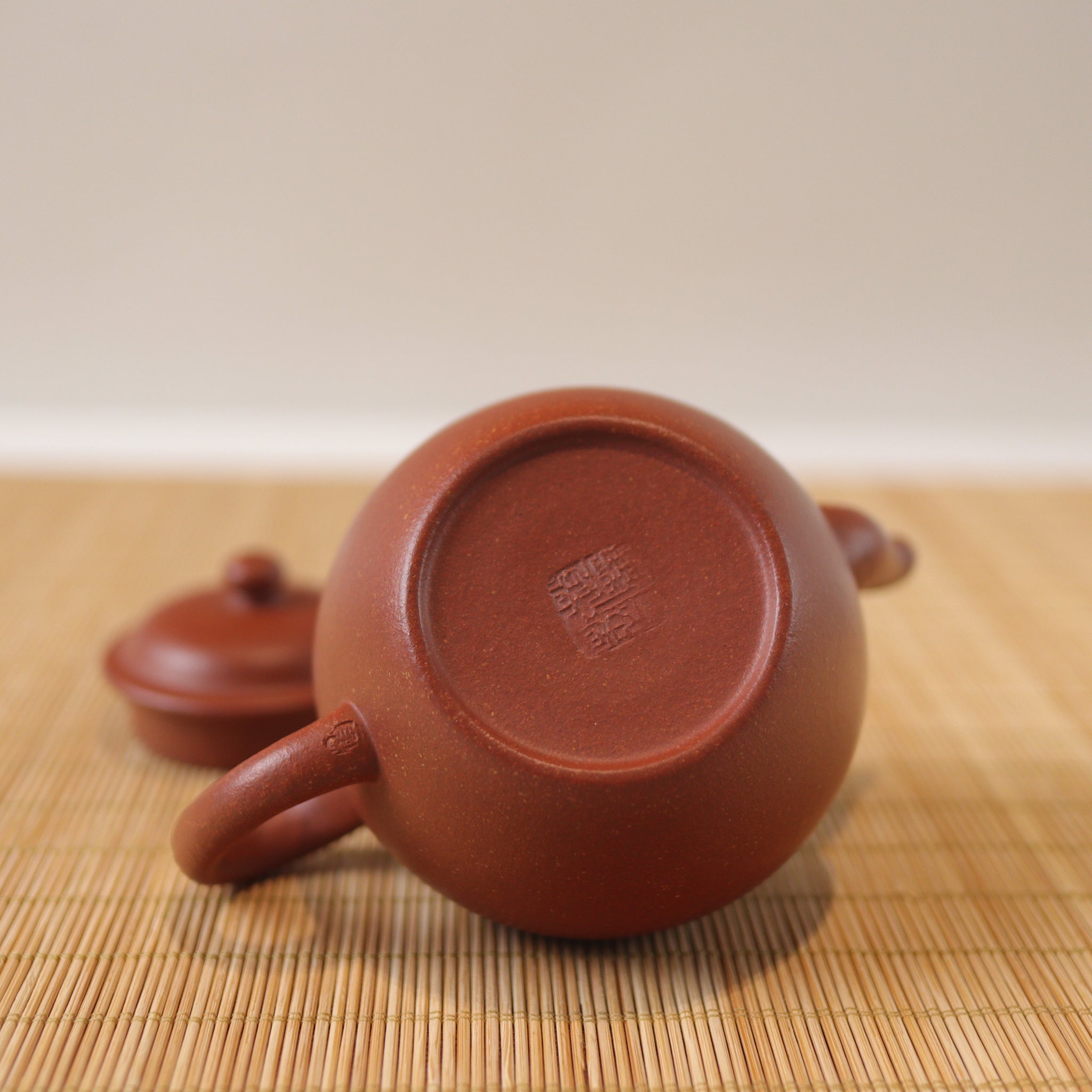 *Autumn Reward｜Buy one get five free* [Pear Shape] Downhill Clay Purple Clay Teapot 