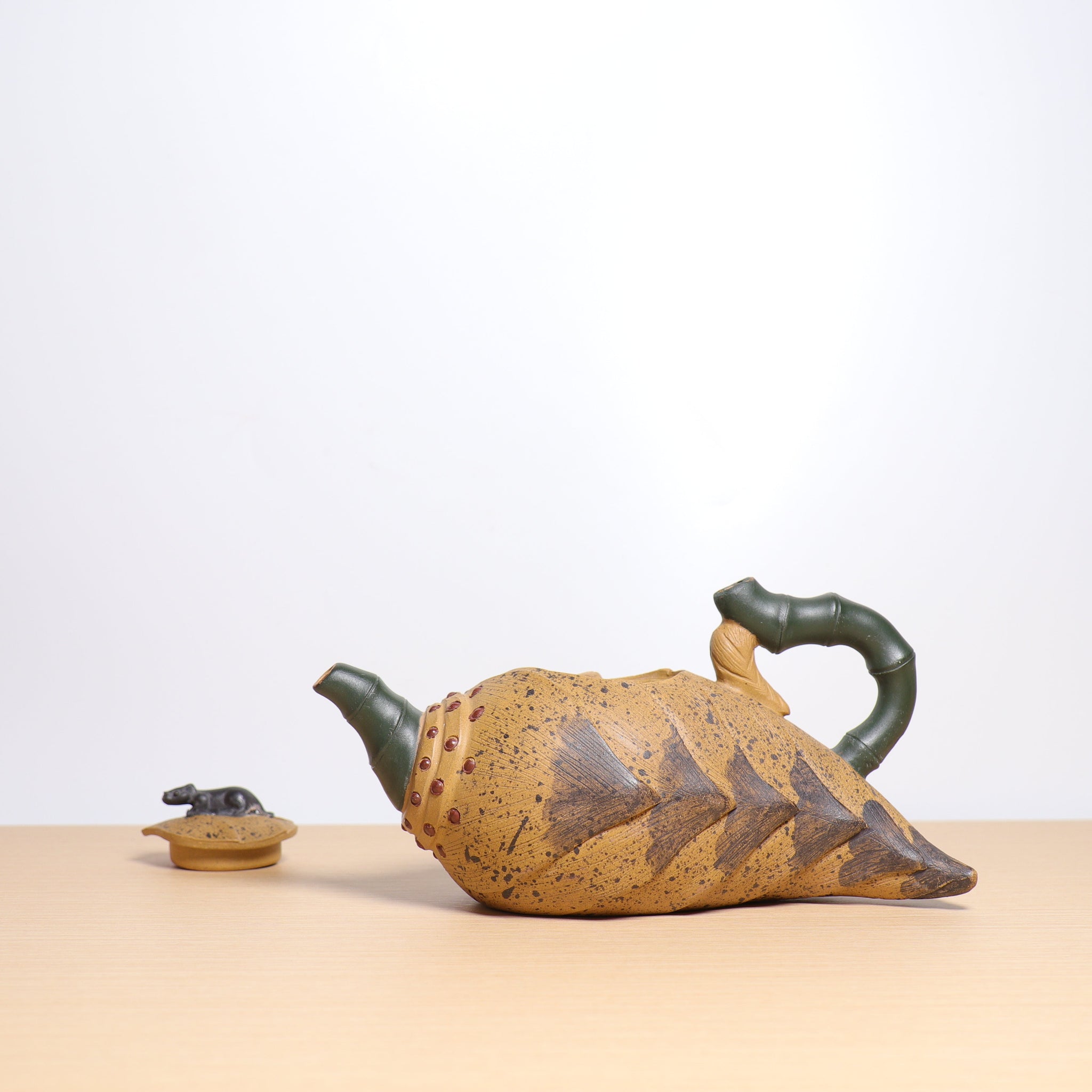 (Sold) *Autumn reward｜Buy one get three free* [Bamboo Zheng] Raw ore mud bionic purple sand teapot