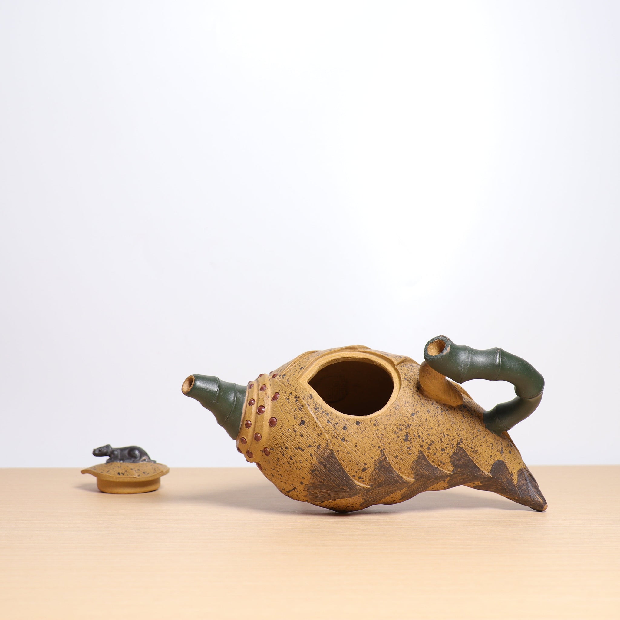 (Sold) *Autumn reward｜Buy one get three free* [Bamboo Zheng] Raw ore mud bionic purple sand teapot