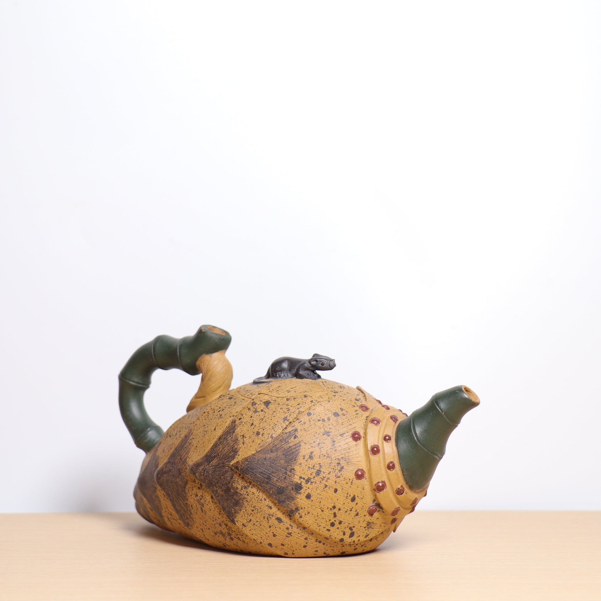 (Sold) *Autumn reward｜Buy one get three free* [Bamboo Zheng] Raw ore mud bionic purple sand teapot