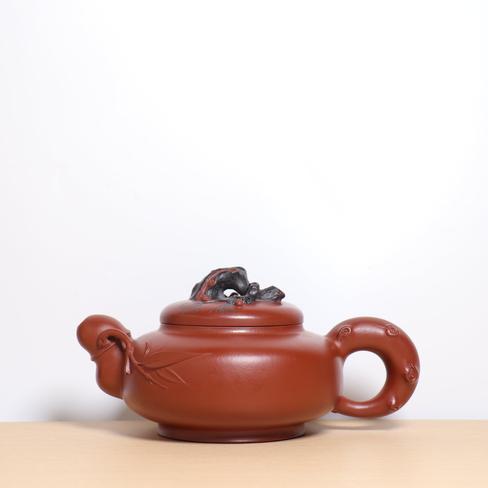 *Autumn reward｜Buy one get three free* [Hanjun Bamboo and Pine Pot] Original Mineral Dahongpao Decal Purple Clay Teapot