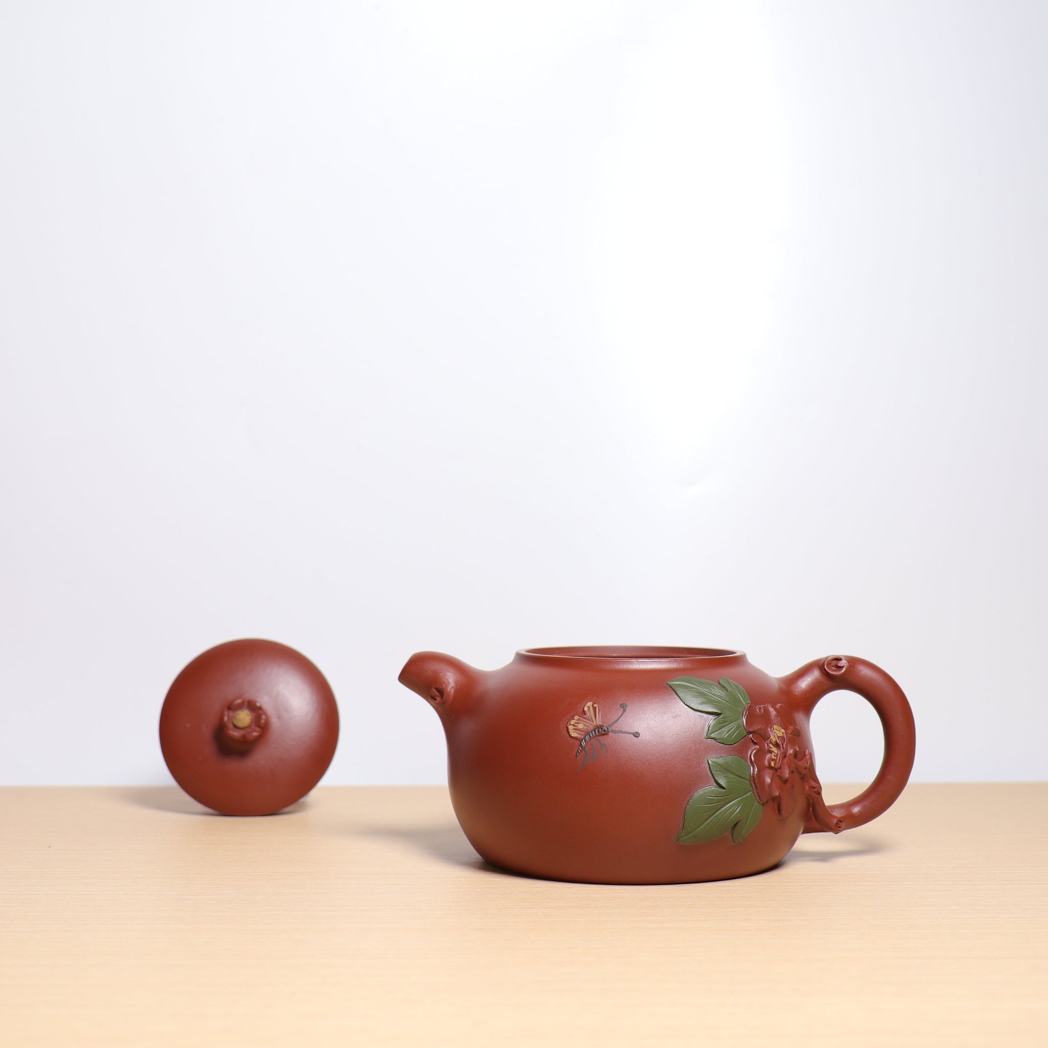 *Autumn Shopping｜Buy one get three free* [Butterfly Love Flower] Zhuni Dahongpao Green Leaf Decal Purple Clay Teapot