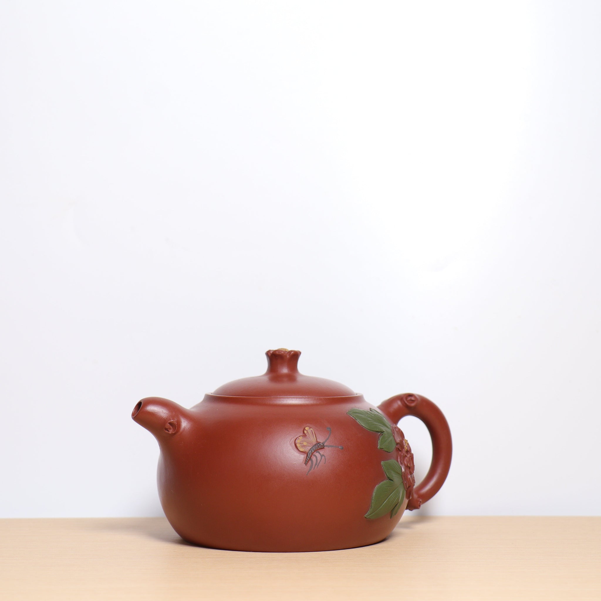 *Autumn Shopping｜Buy one get three free* [Butterfly Love Flower] Zhuni Dahongpao Green Leaf Decal Purple Clay Teapot