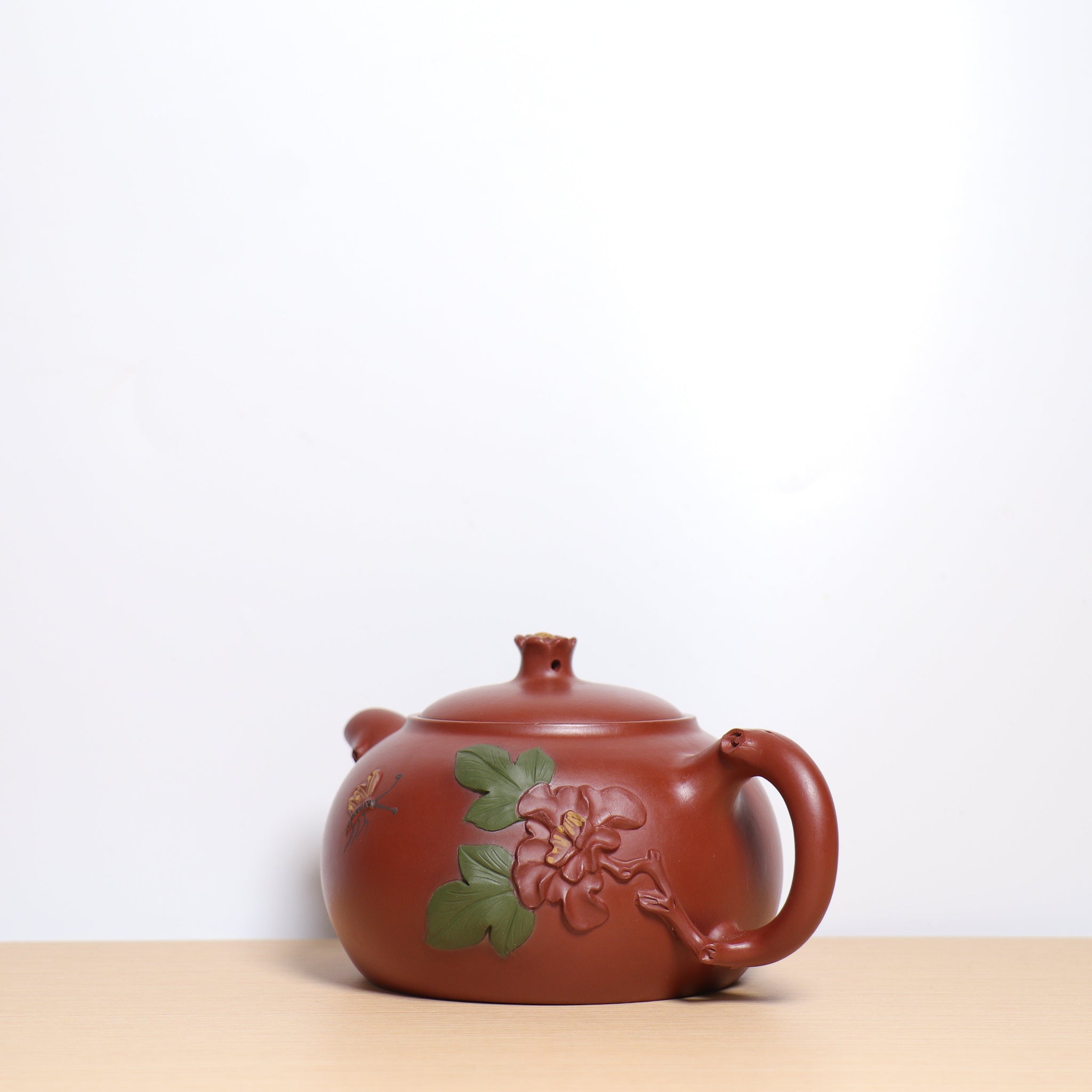 *Autumn Shopping｜Buy one get three free* [Butterfly Love Flower] Zhuni Dahongpao Green Leaf Decal Purple Clay Teapot