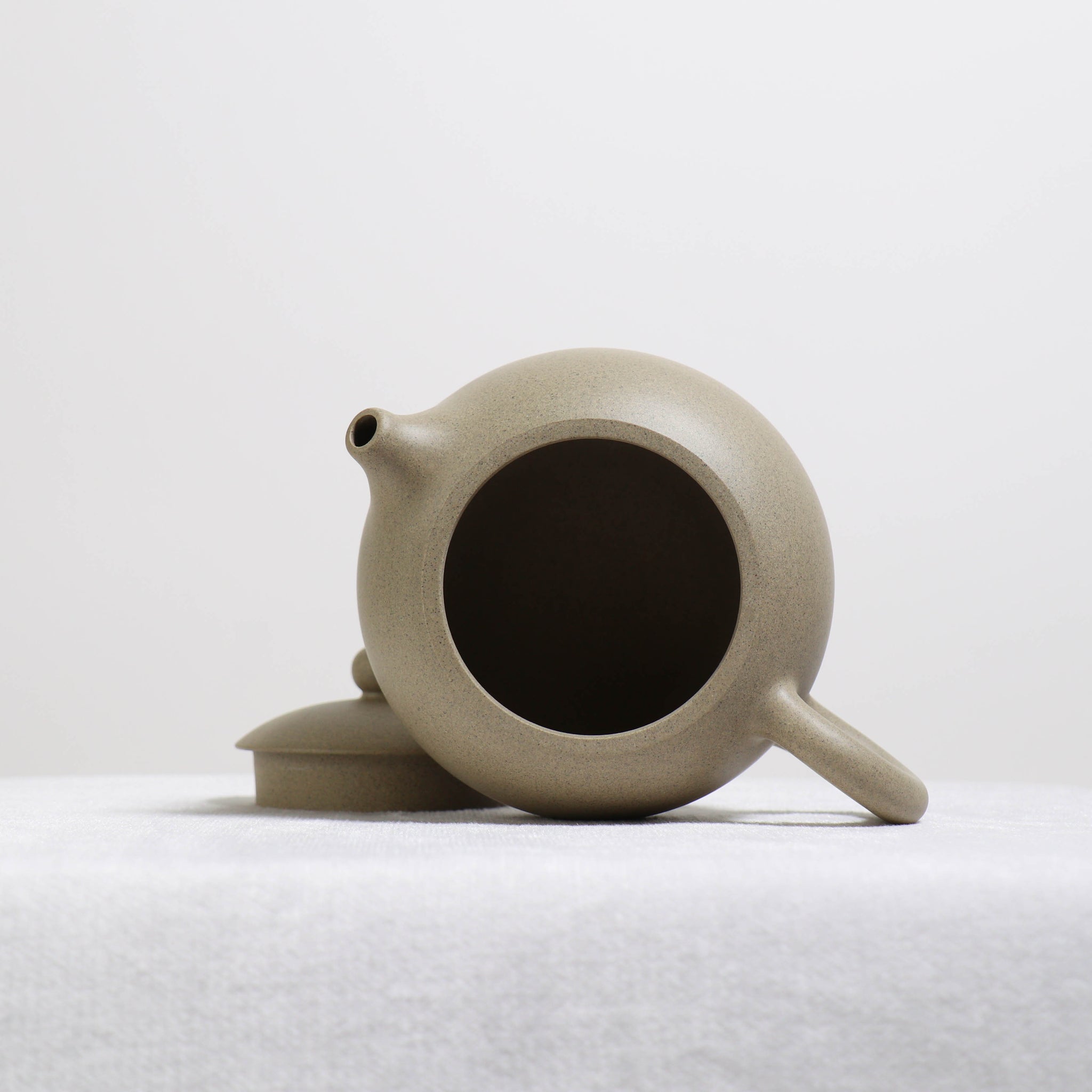 （已售出）【西施】本山綠段泥簡樸紫砂茶壺