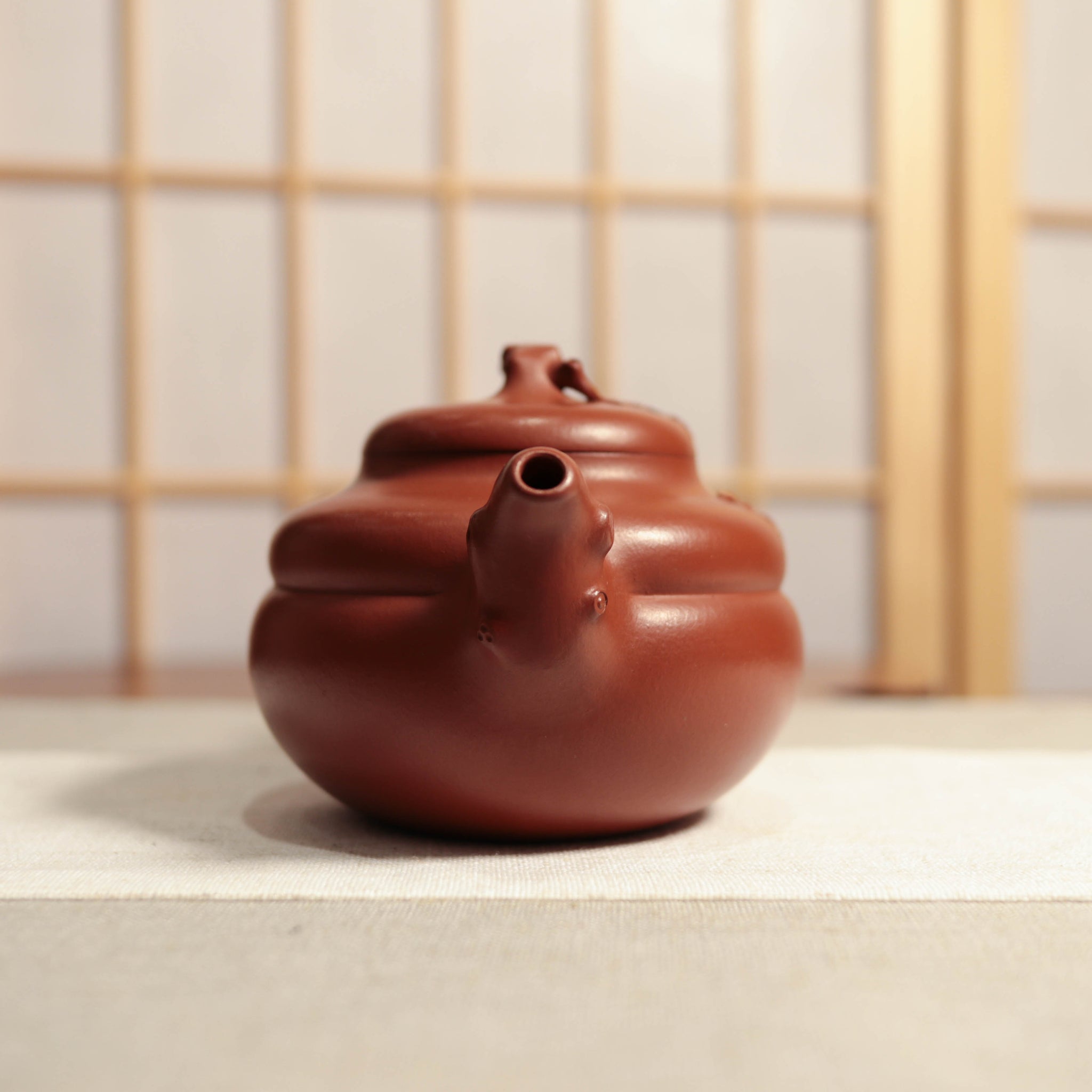 【葫蘆壺】朱泥貼花紫砂茶壺