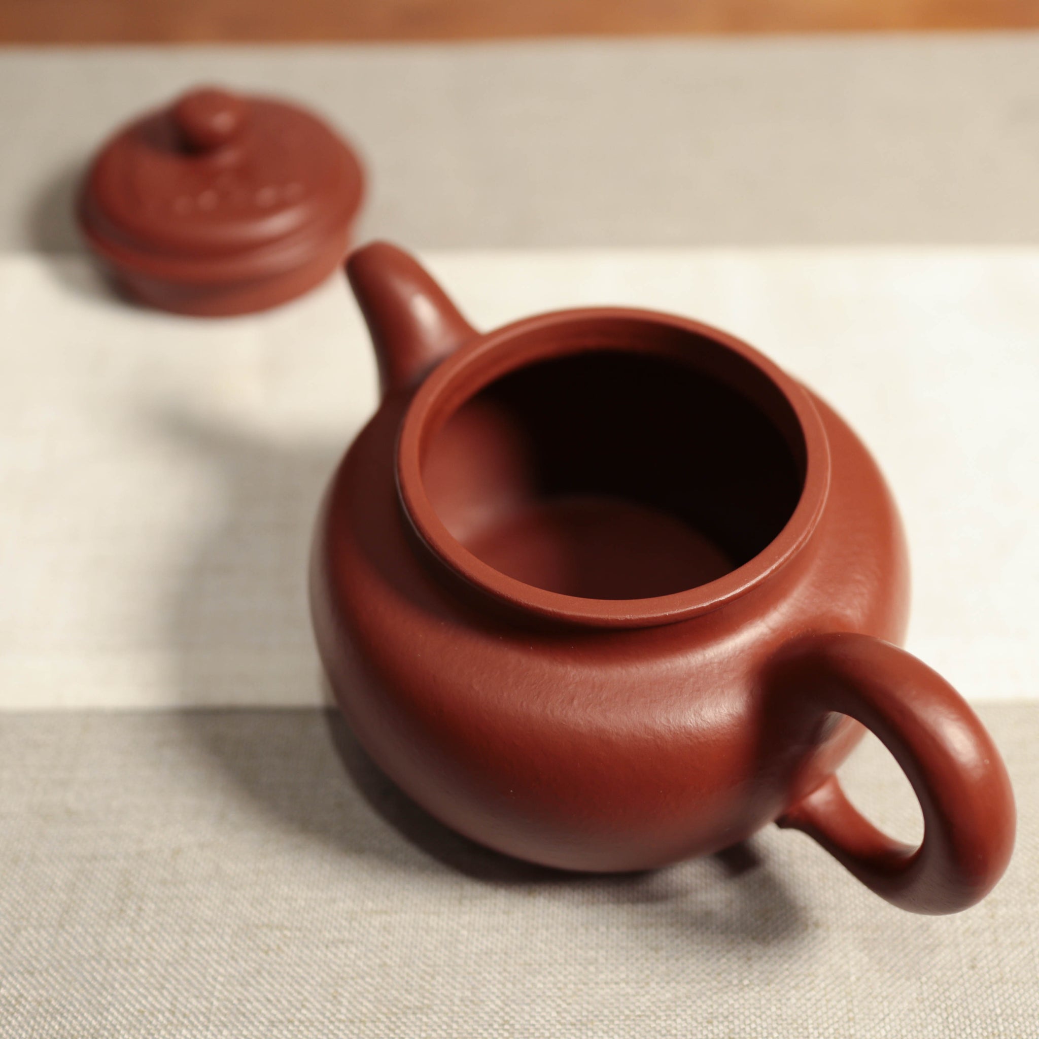 (Sold) [De Zhong] Zhuni Ruyi Purple Clay Teapot