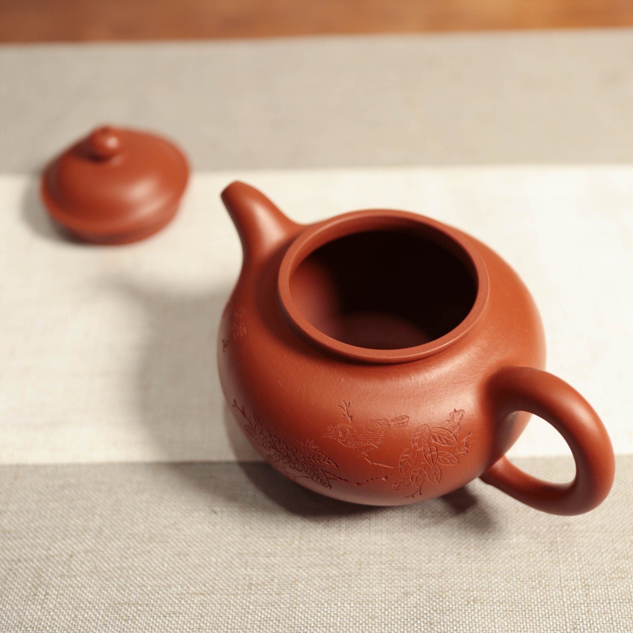 【Breaking Only】Completely hand-made purple sand teapot with original ore vermilion engraved words