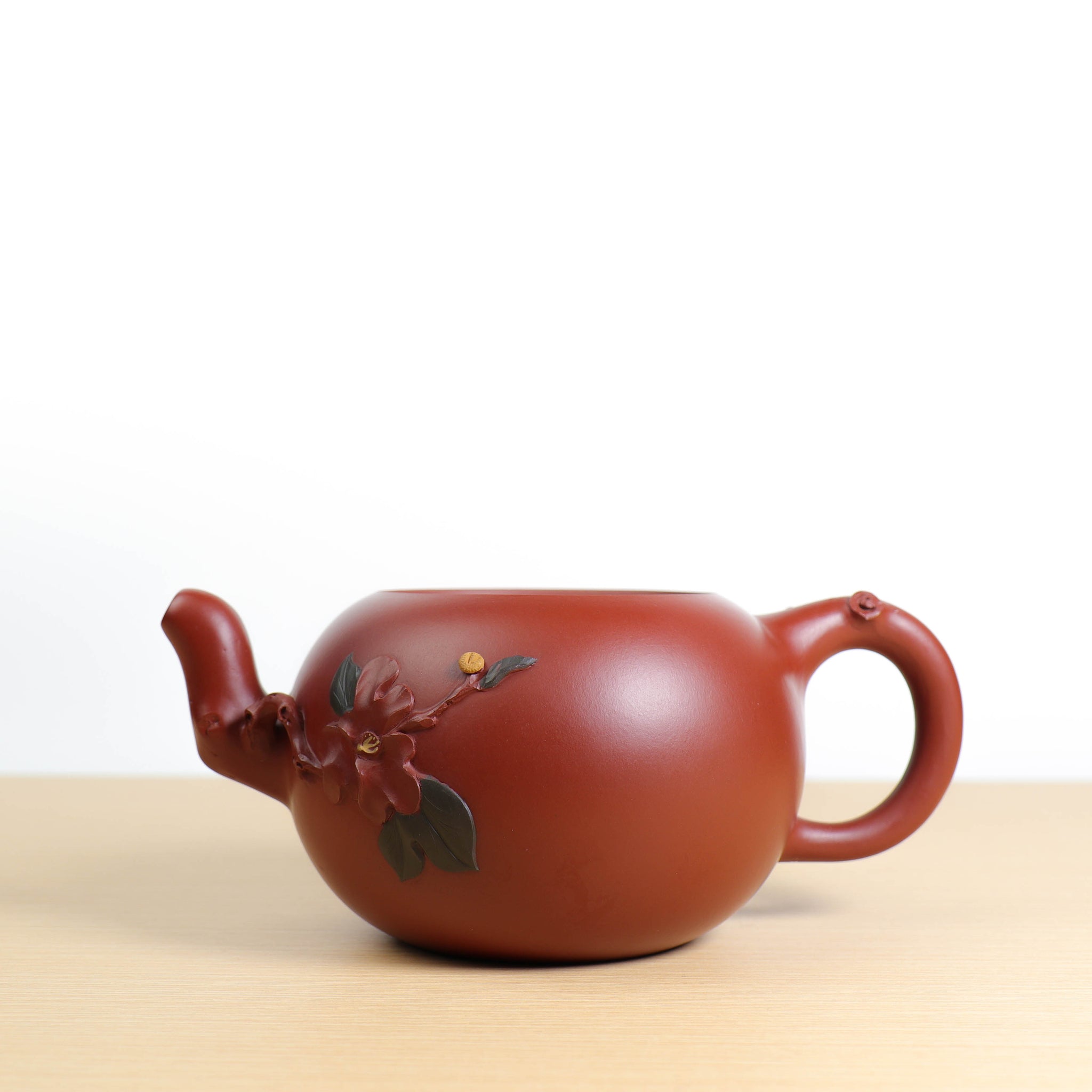 （已售出）【花開富貴】大紅袍貼花紫砂茶壺