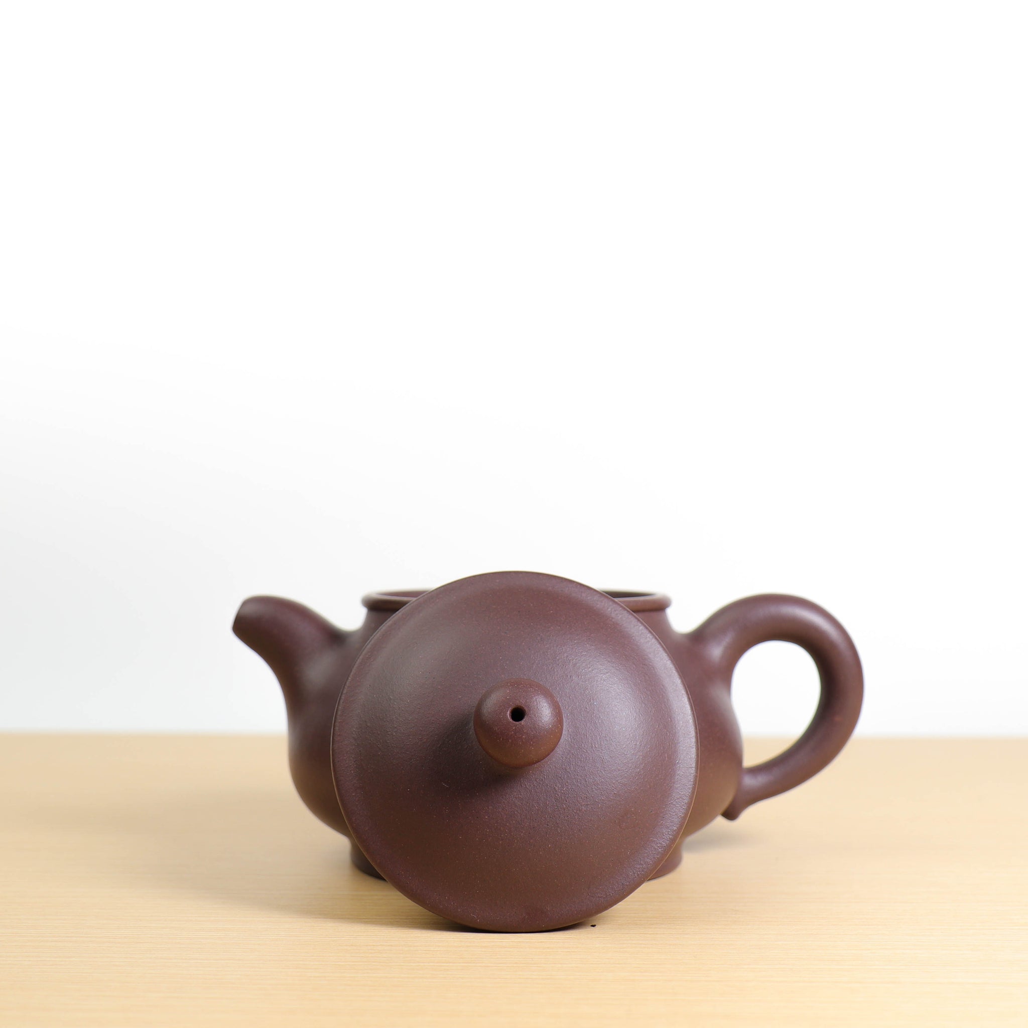 [Pan Hu] Fully handmade original mineral purple clay and purple sand teapot