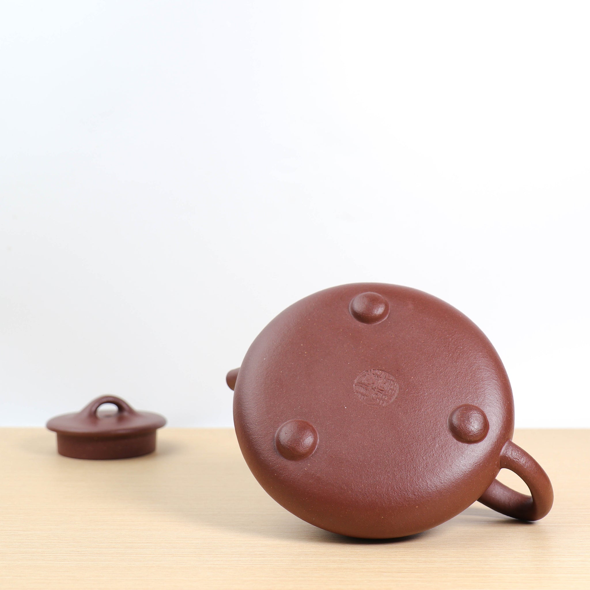 (Sold) *New Product* [Flat Lid Stone Scoop] Raw Mineral Dragon Blood Sand Classic Purple Clay Teapot