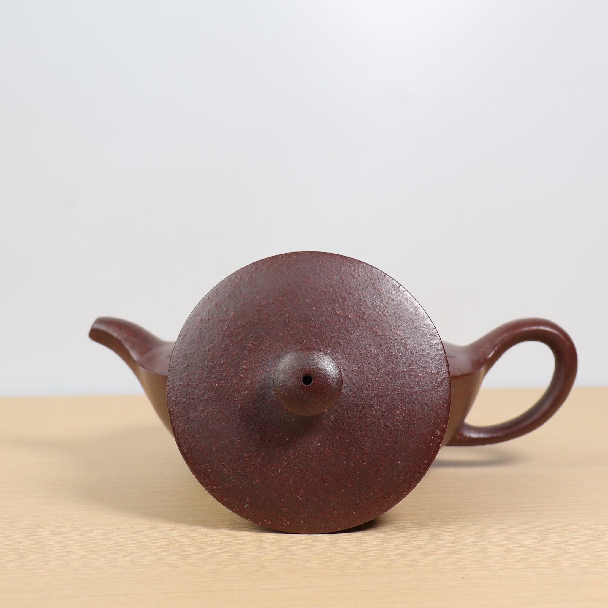 [Han Bian] Iron red sand word purple sand teapot