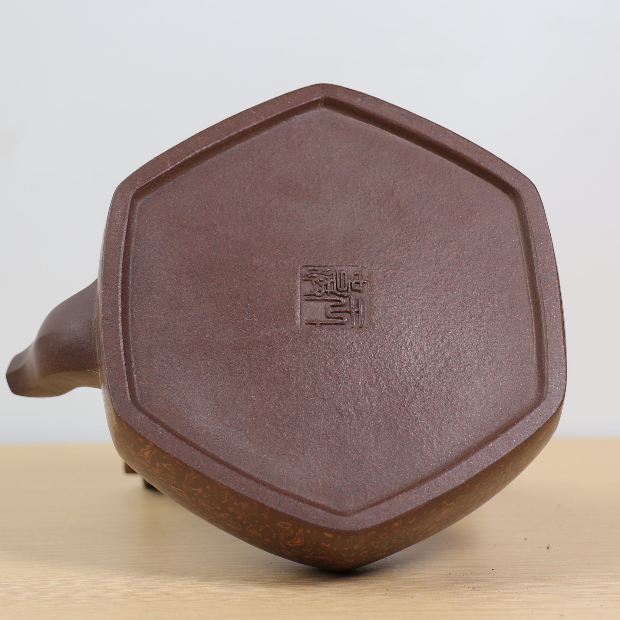 [A Thousand Purple Reds] Purple Clay Teapot with Bamboo Handle and Lift Lift