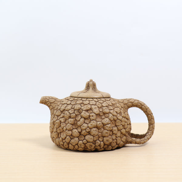 （已售出）*新品*【瓜鈕供春】全手工原礦老段泥紫砂茶壺