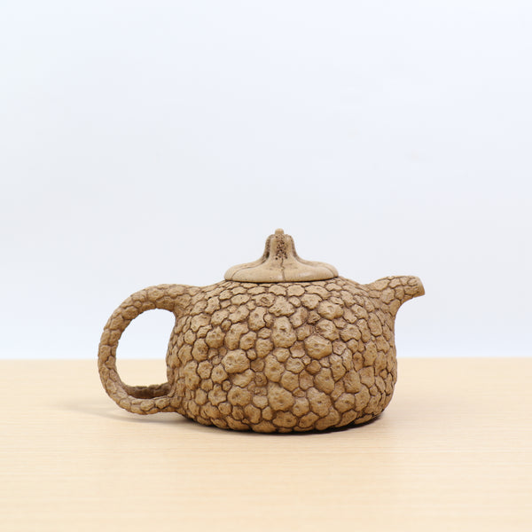 （已售出）*新品*【瓜鈕供春】全手工原礦老段泥紫砂茶壺