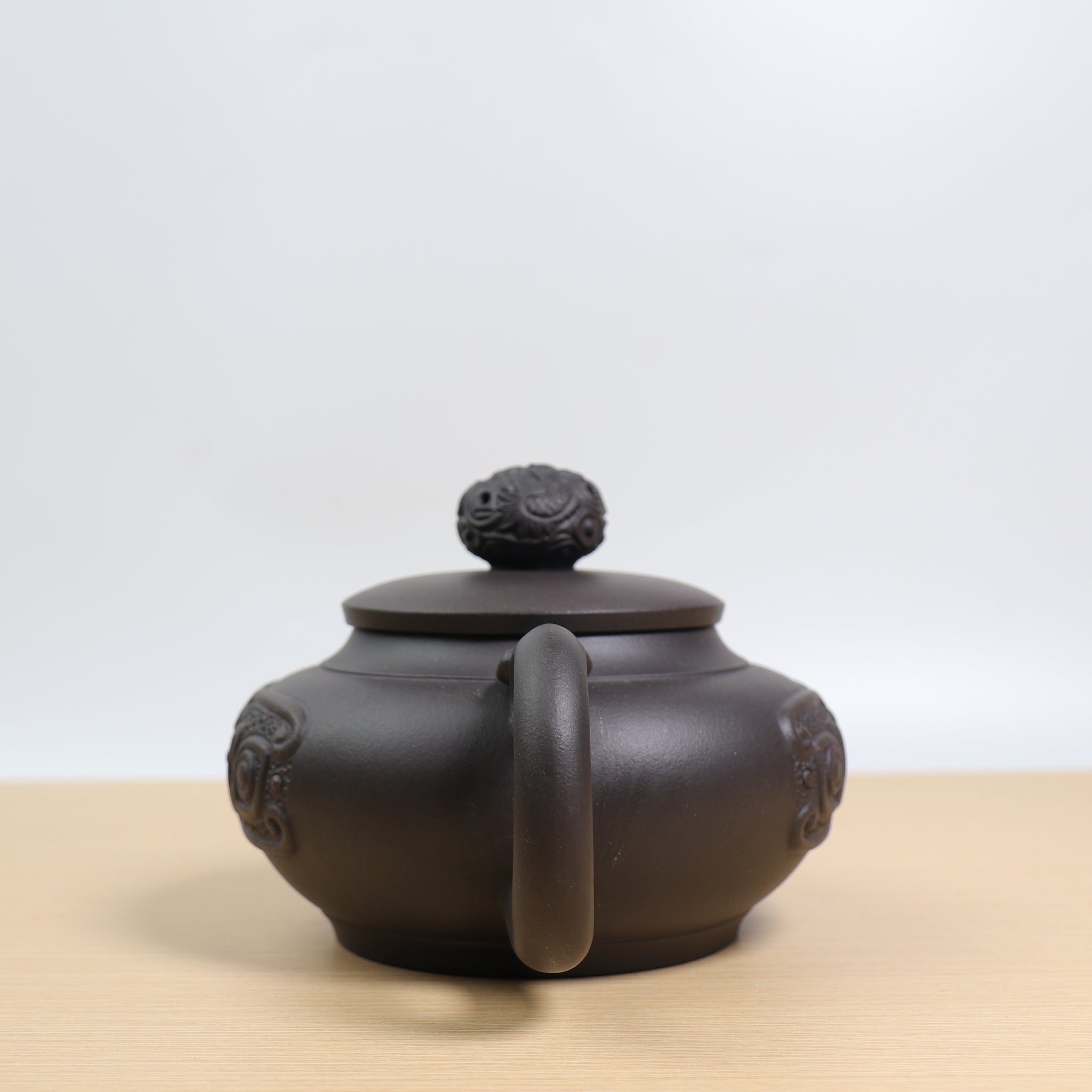 【龍鳳呈祥】優質石黃泥雕刻紫砂茶壺
