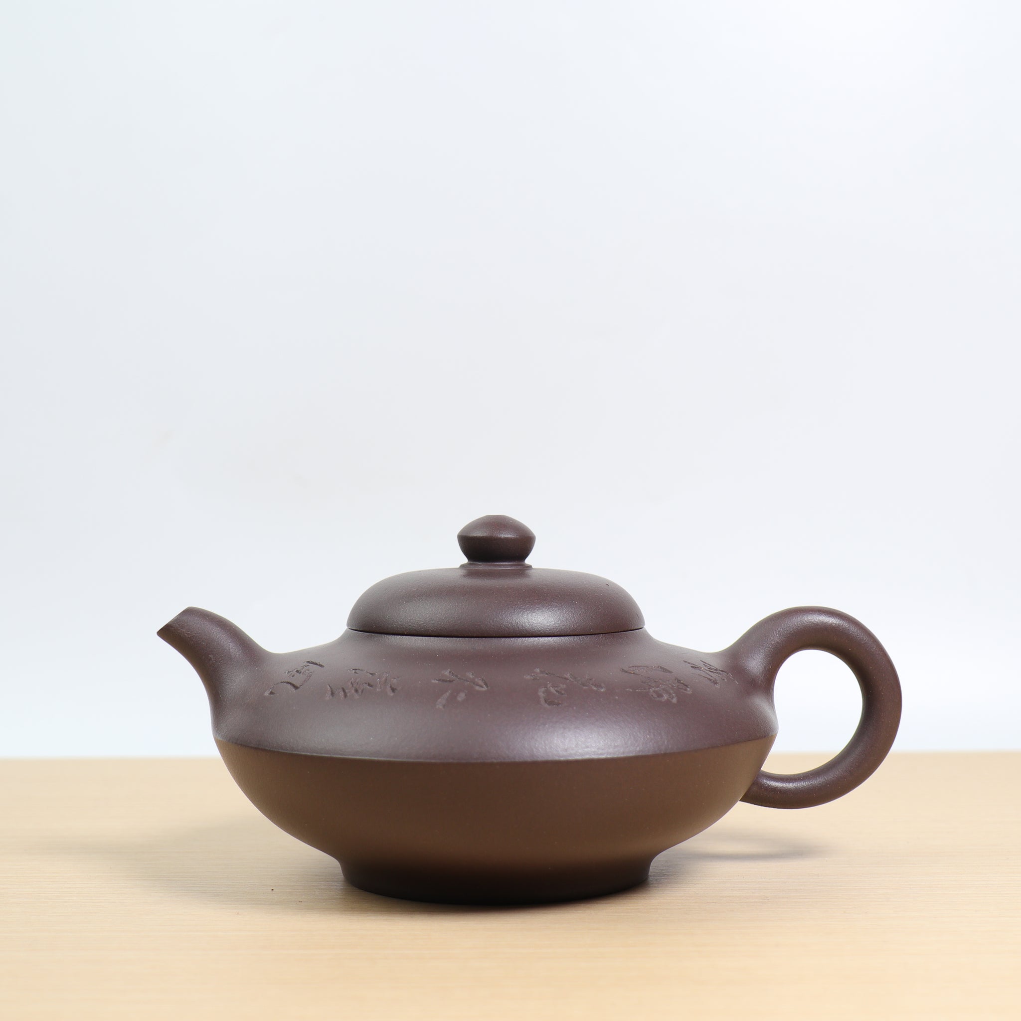 （已售出）【合歡】紫泥雕刻紫砂茶壺