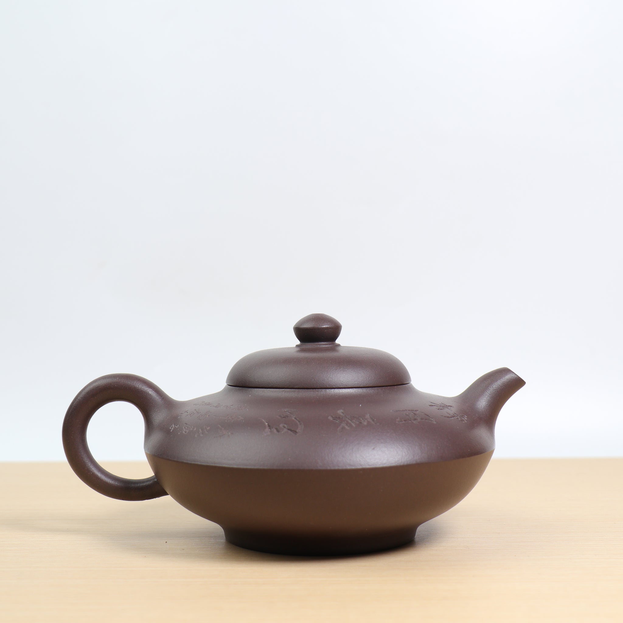 （已售出）【合歡】紫泥雕刻紫砂茶壺
