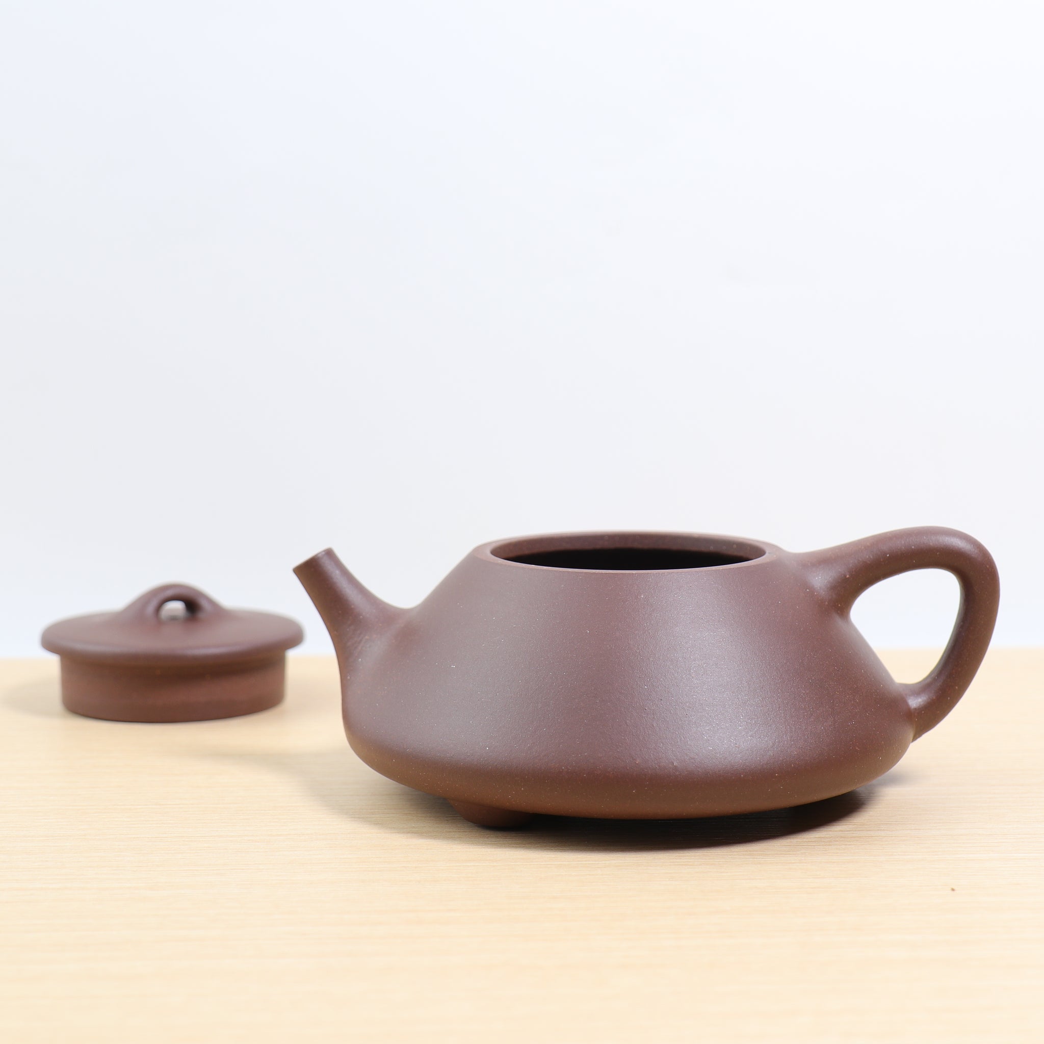 [Zi Ye Shi Lao] Fully handmade raw mineral purple mud and purple sand teapot