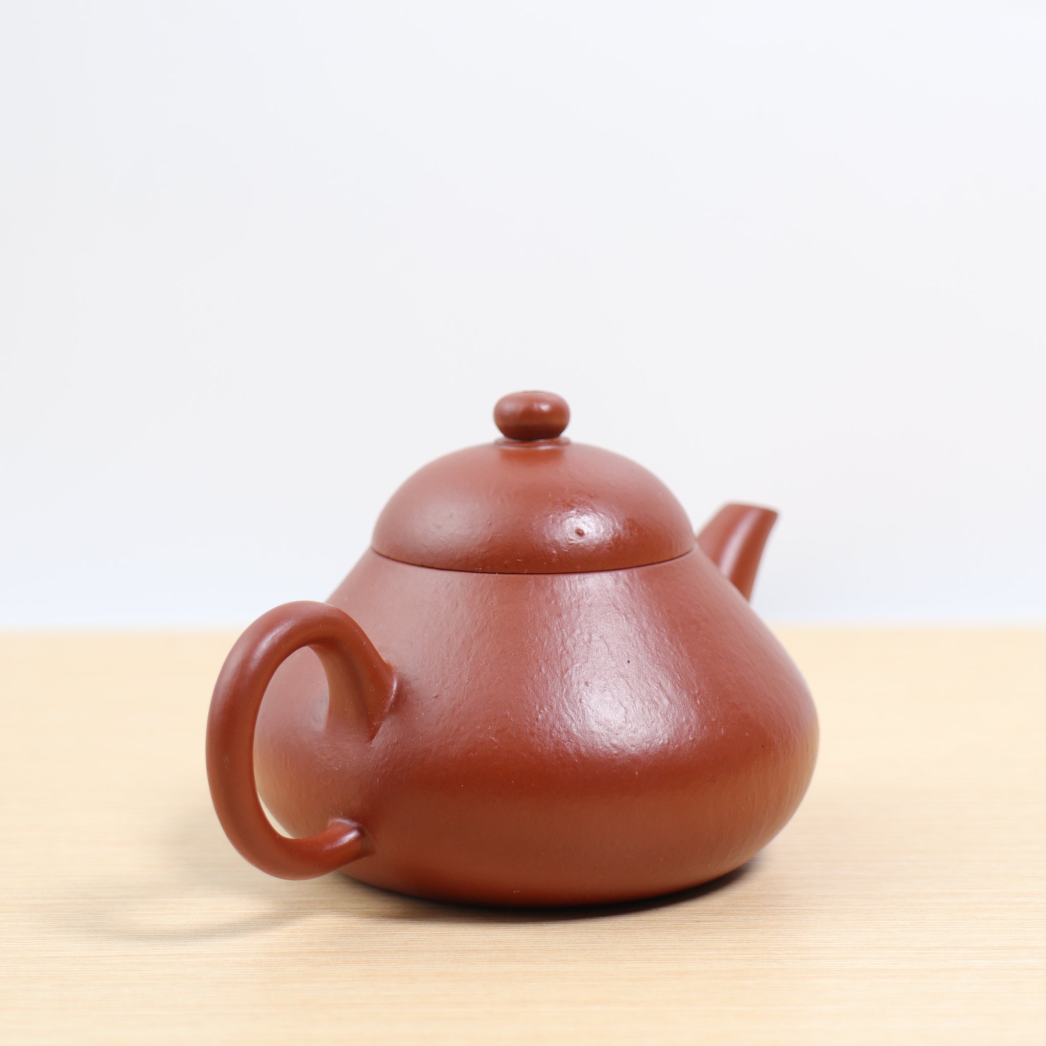 [Mengchen Style·Pear Shape] Fully Handmade Original Mineral Vermilion Imitation Ancient Purple Clay Teapot