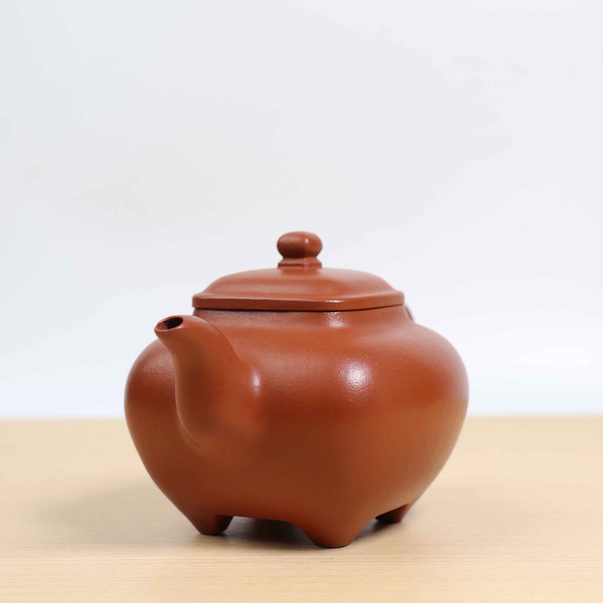 (Sold) [Transfer Furnace] Raw Mineral Crimson Clay and Purple Clay Teapot