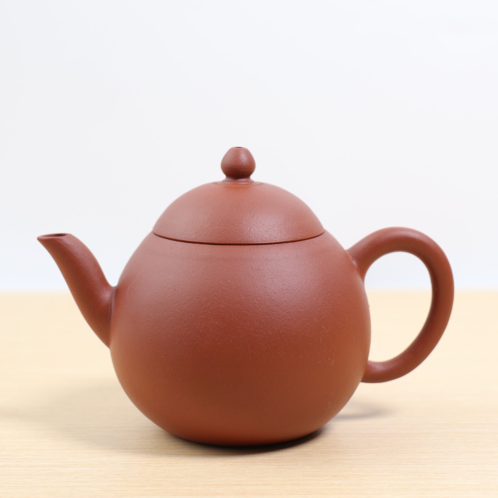 [Xiao Xiao Yigong Teapot] Fully handmade original ore vermilion imitation ancient purple sand teapot