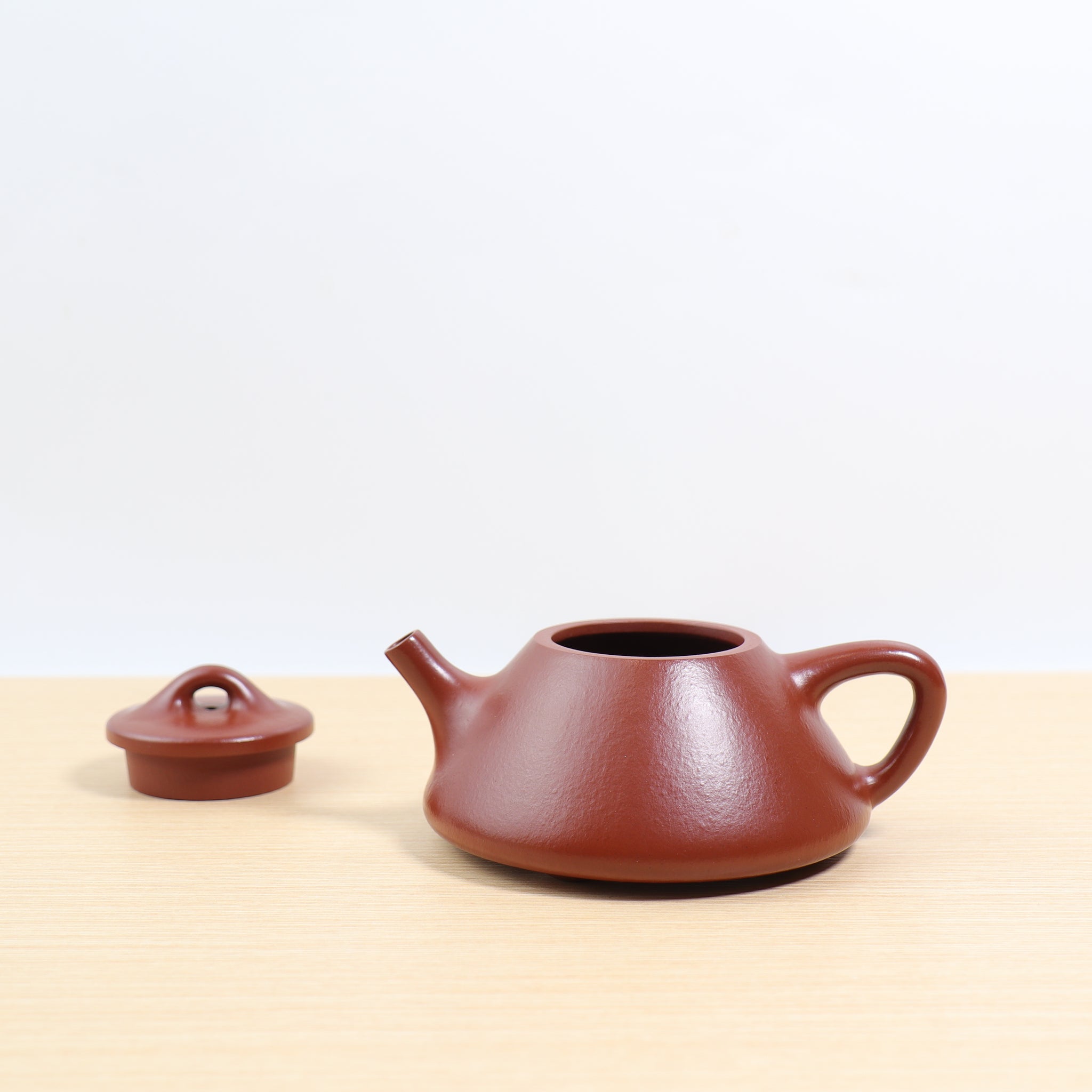 (Sold) *New Product* [Little Stone Scoop] Fully handmade raw ore vermilion clay imitation ancient purple clay teapot