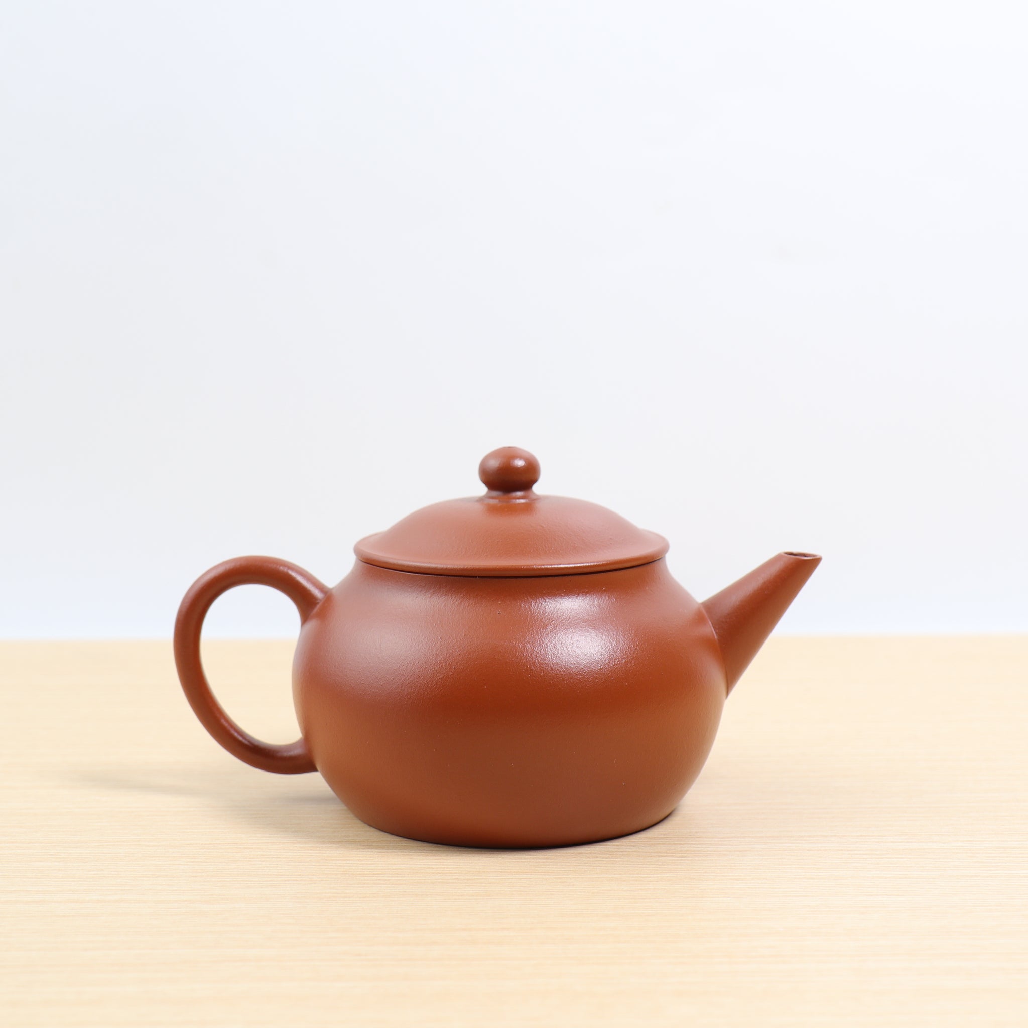 (Sold) *New Product* [Ming-style hat teapot] Fully handmade raw ore Zhaozhuang vermillion mud and purple sand teapot