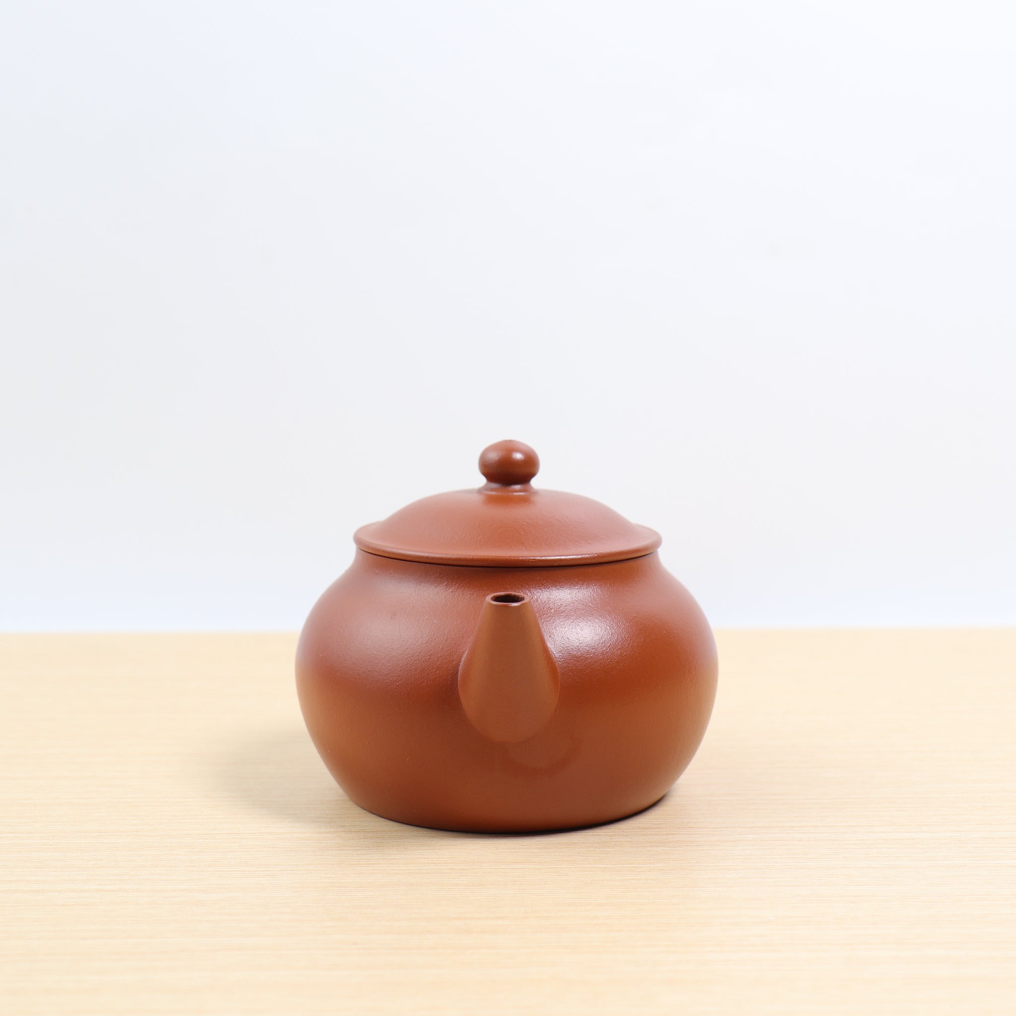 (Sold) *New Product* [Ming-style hat teapot] Fully handmade raw ore Zhaozhuang vermillion mud and purple sand teapot