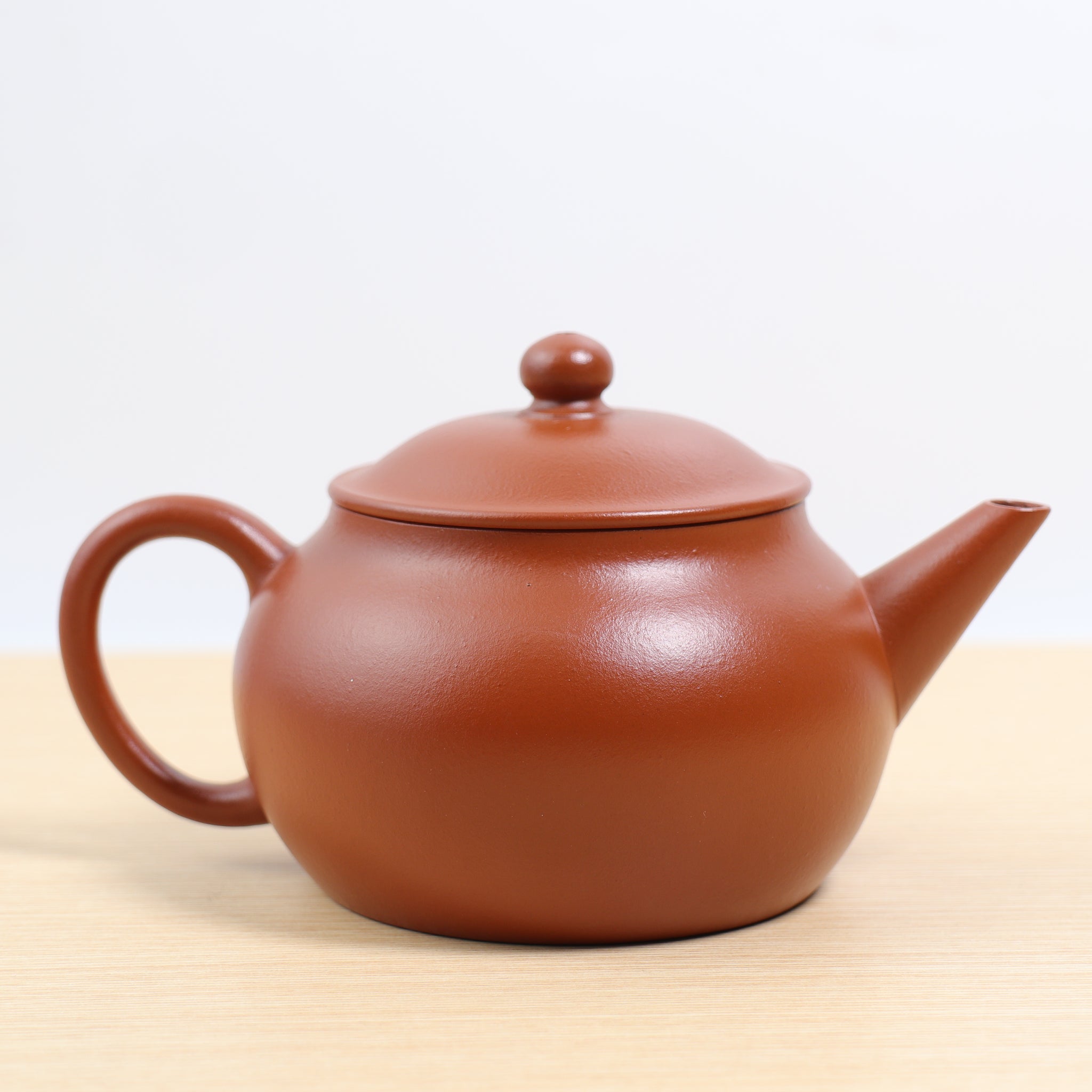 (Sold) *New Product* [Ming-style hat teapot] Fully handmade raw ore Zhaozhuang vermillion mud and purple sand teapot