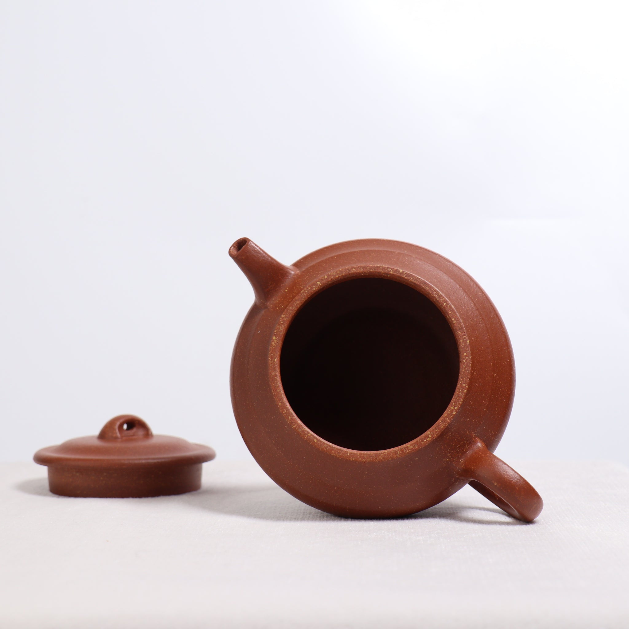 （已售出）【虛扁】降坡泥簡意紫砂茶壺