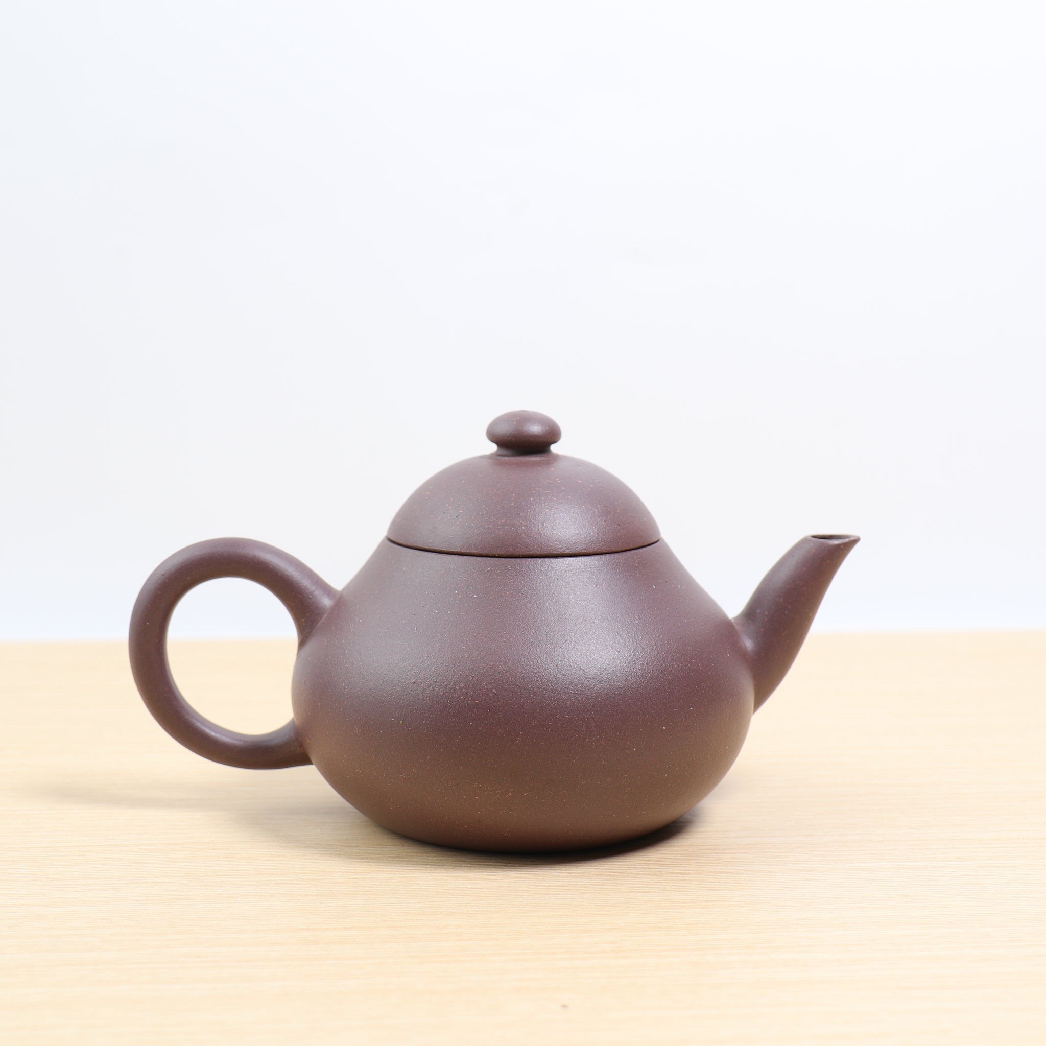 *新品*【梨】全手工原礦紫泥摹古紫砂茶壺