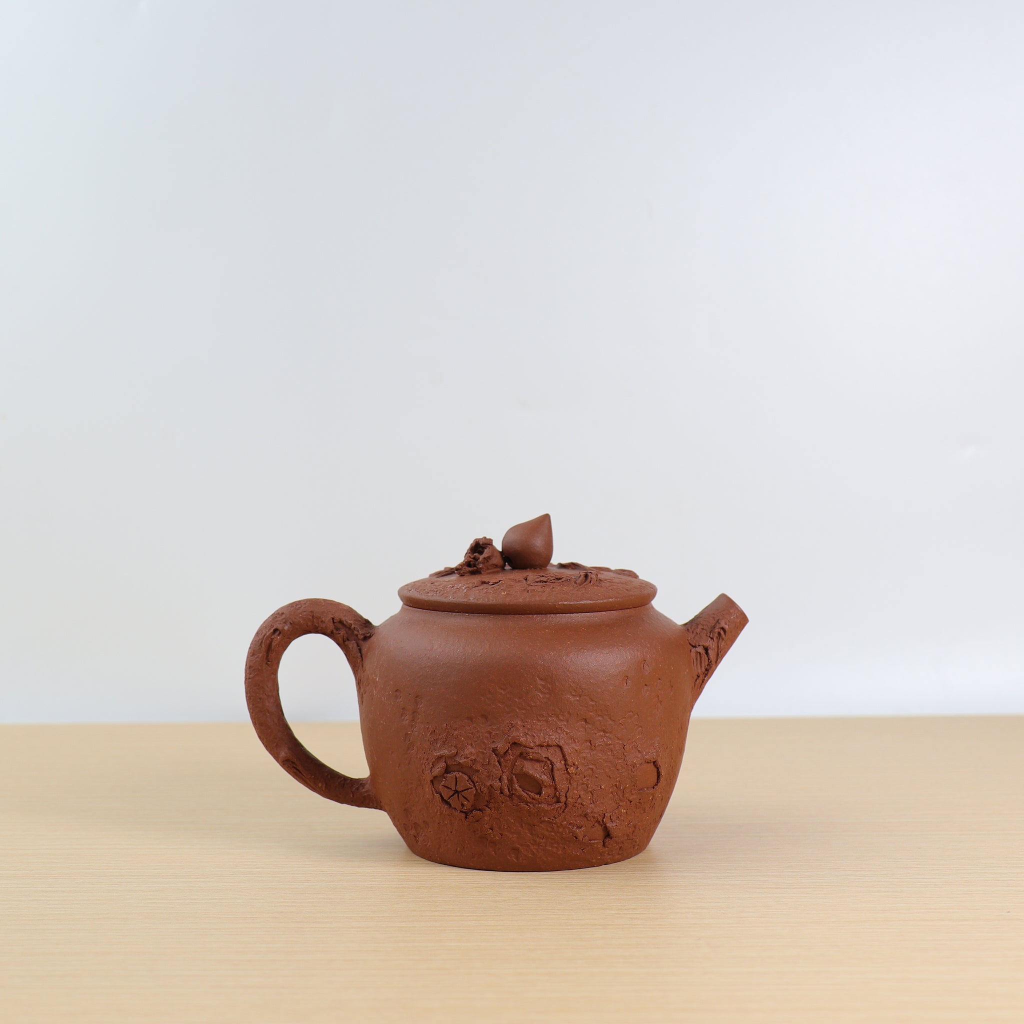 [Shoutao] Huanglongshan original mine downhill mud purple sand teapot